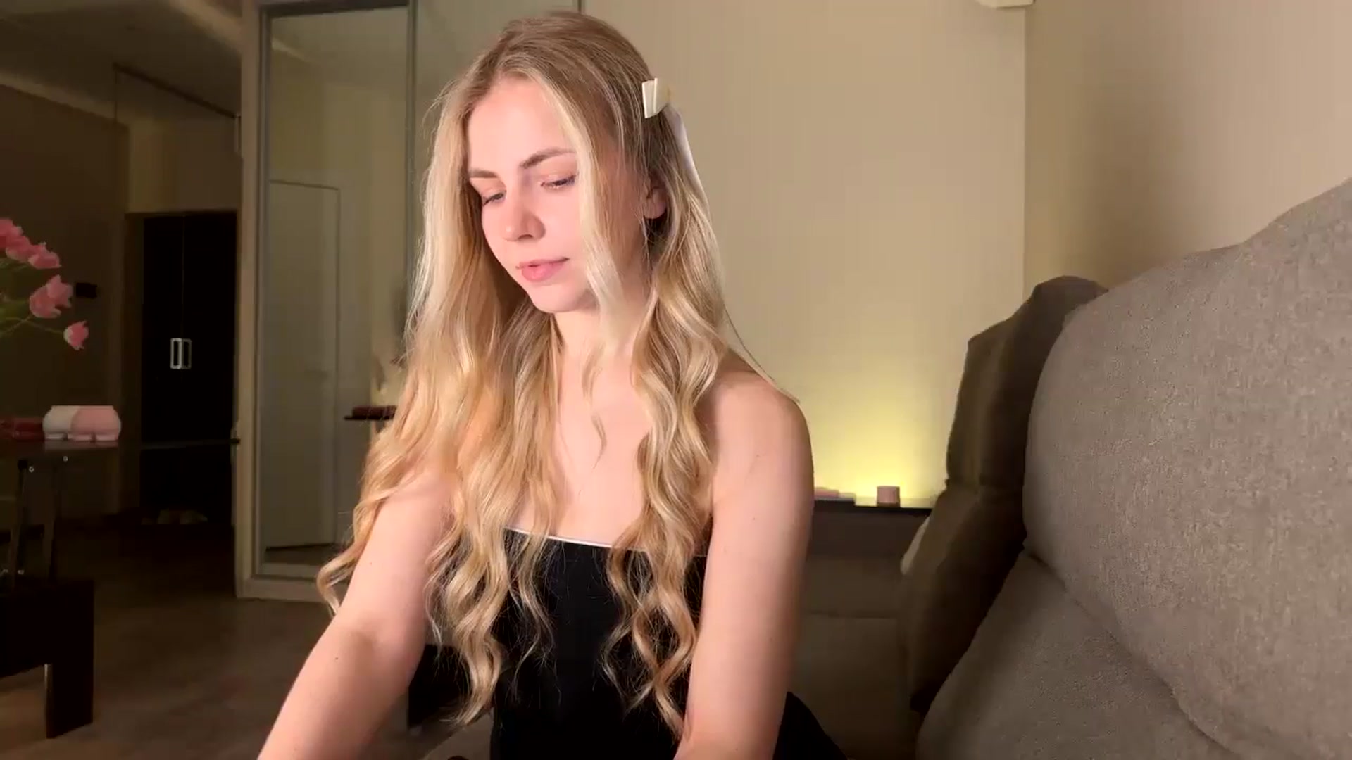 Gallery image thumbnail from Katumy's myfreecams stream on, 01/27/2025, 21:23 image 12 of 20