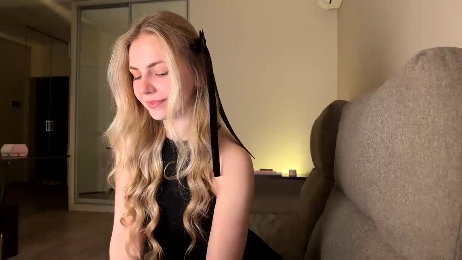 Gallery image thumbnail from Katumy's myfreecams stream on, 01/30/2025, 18:52 image 4 of 20
