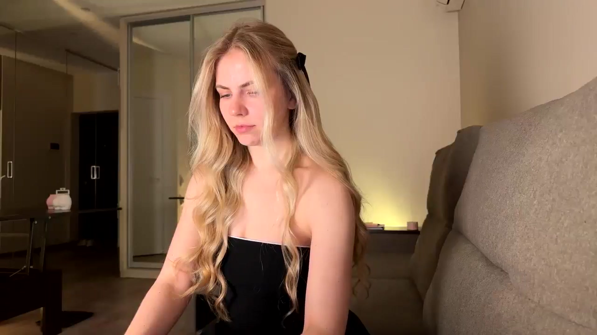 Gallery image thumbnail from Katumy's myfreecams stream on, 02/23/2025, 20:06 image 17 of 20