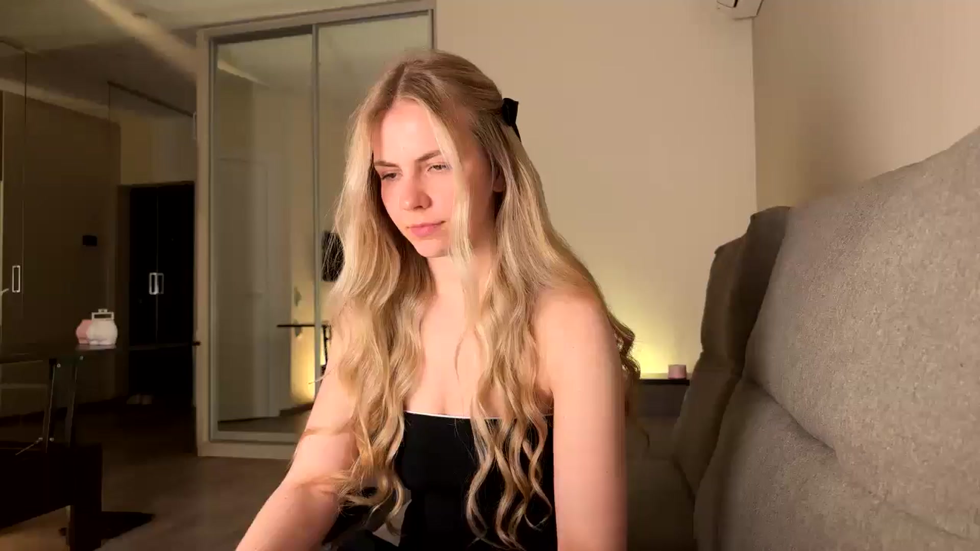 Gallery image thumbnail from Katumy's myfreecams stream on, 02/23/2025, 20:06 image 15 of 20