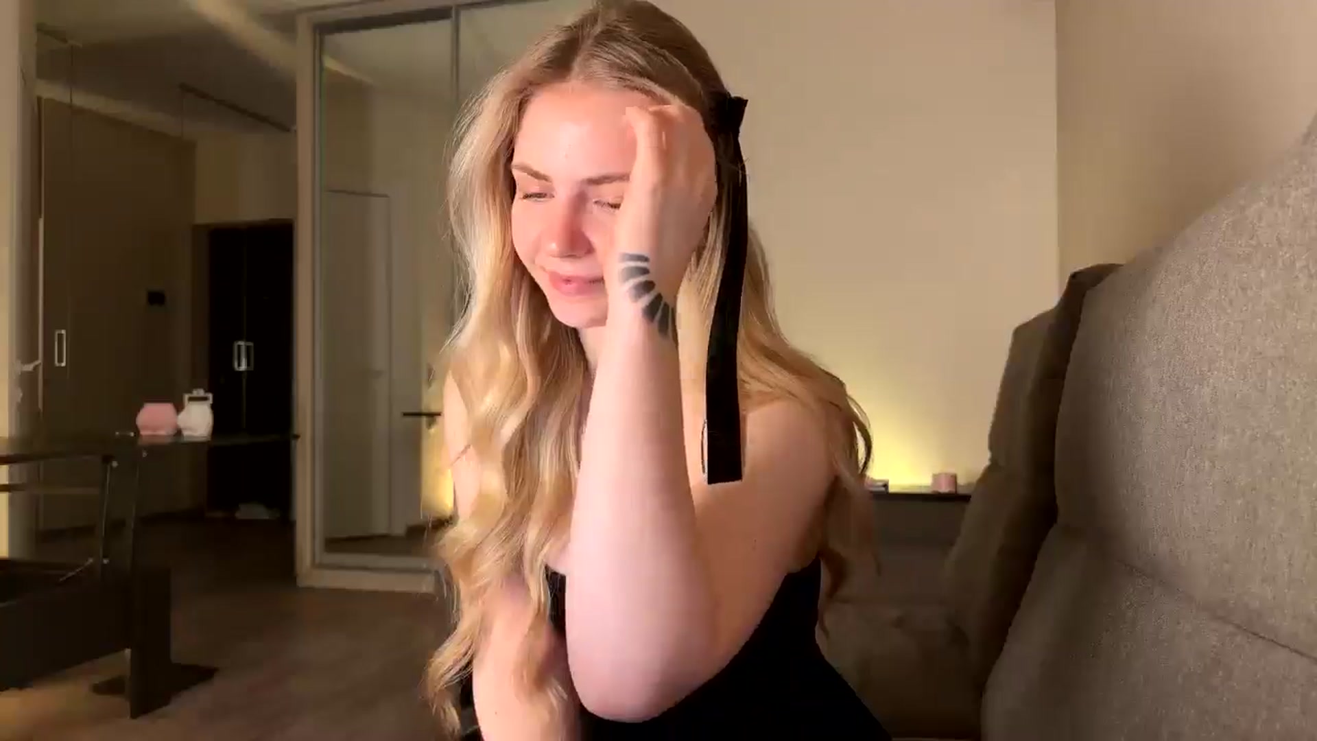 Gallery image thumbnail from Katumy's myfreecams stream on, 02/28/2025, 19:04 image 14 of 20