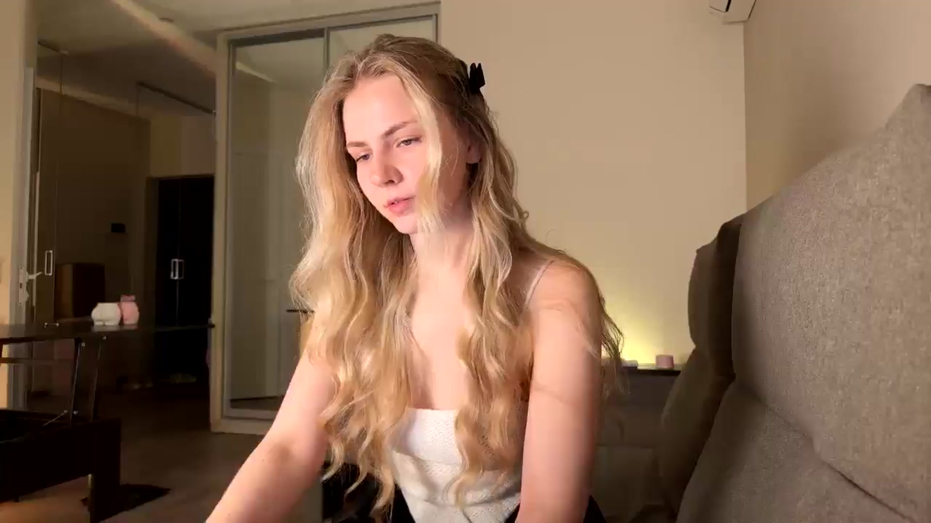 Gallery image thumbnail from Katumy's myfreecams stream on, 03/21/2025, 17:38 image 7 of 20