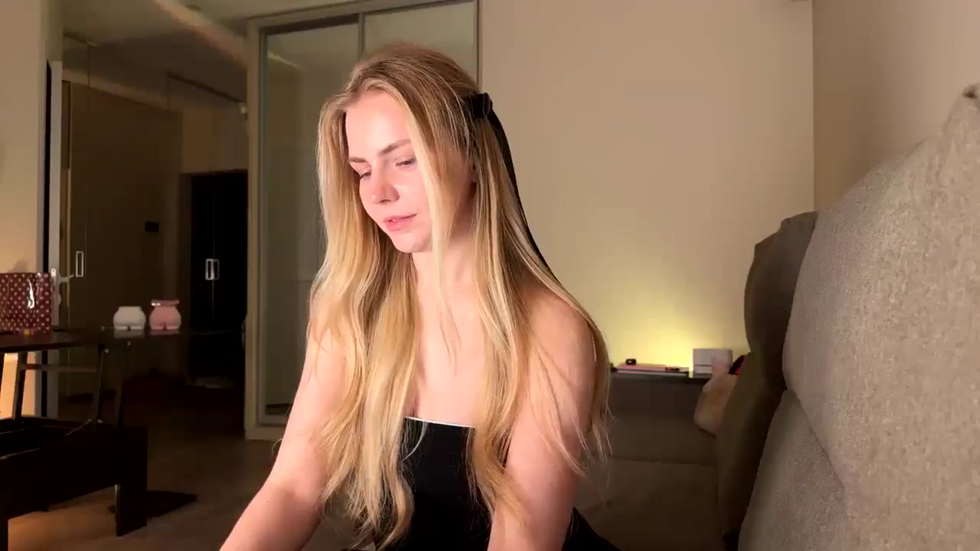 Gallery image thumbnail from Katumy's myfreecams stream on, 04/18/2025, 20:29 image 20 of 20