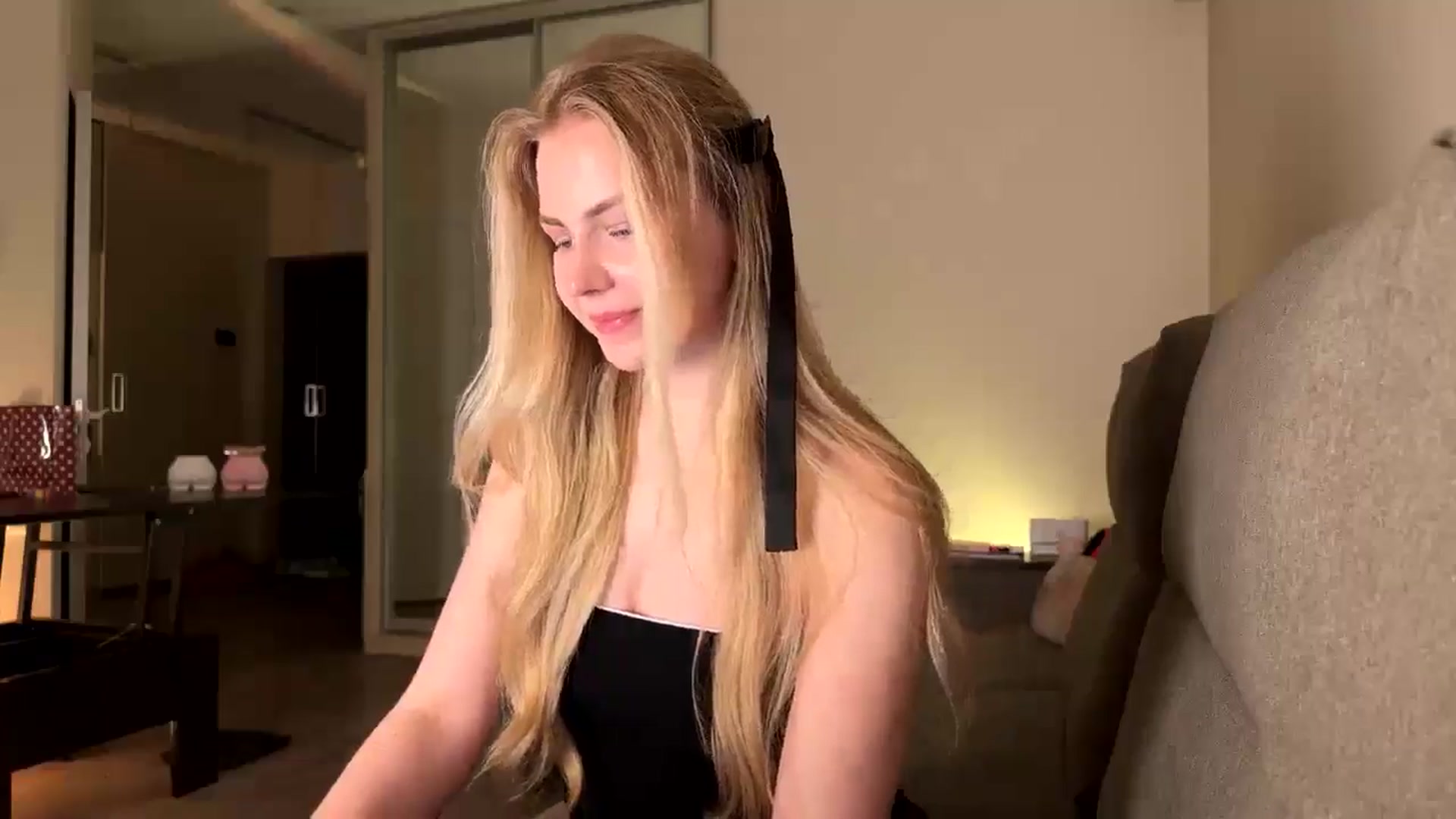 Gallery image thumbnail from Katumy's myfreecams stream on, 04/18/2025, 20:29 image 8 of 20