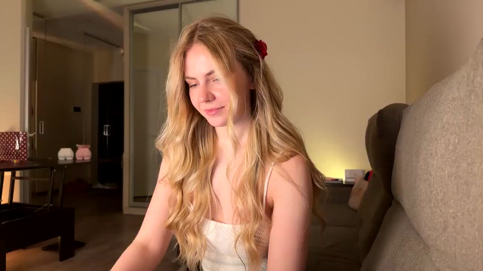 Gallery image thumbnail from Katumy's myfreecams stream on, 04/19/2025, 21:48 image 12 of 20