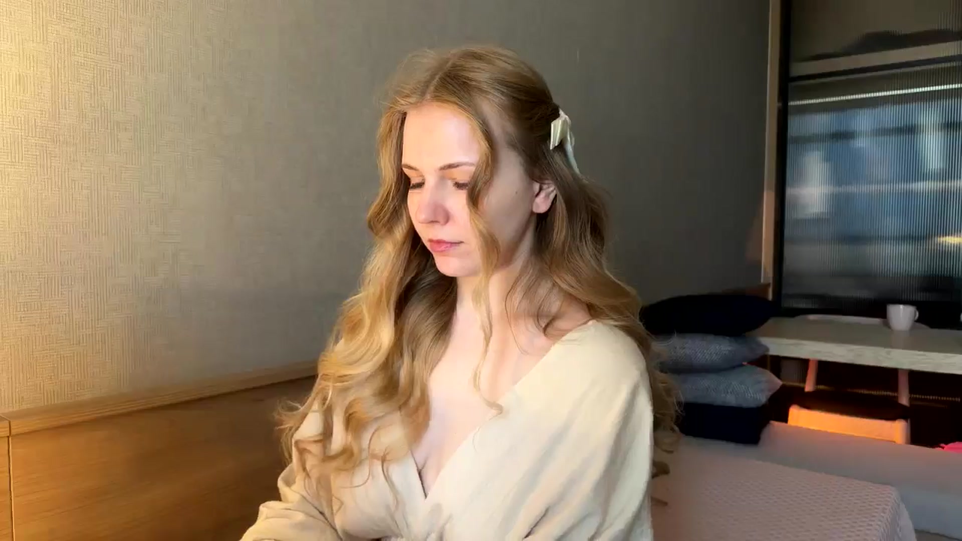 Gallery image thumbnail from Katumy's myfreecams stream on, 04/19/2026, 01:38 image 3 of 20