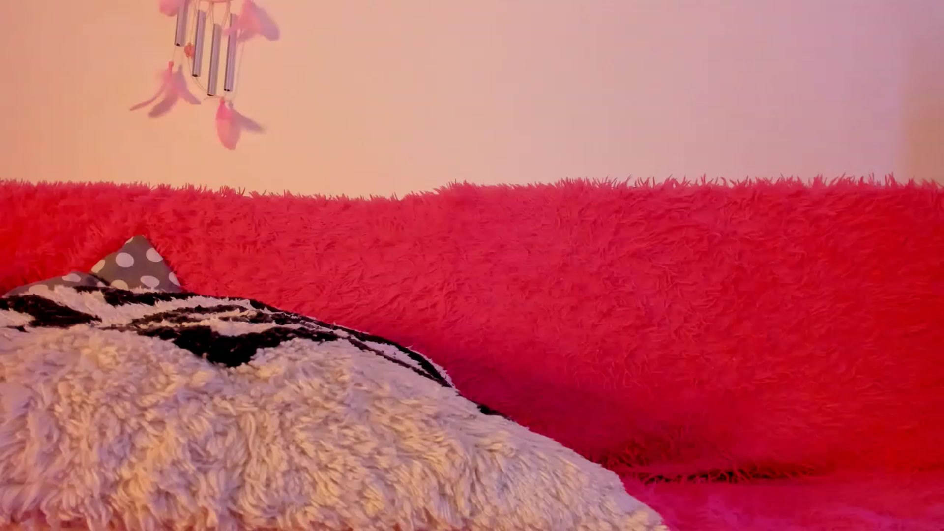 Gallery image thumbnail from KatyLi's myfreecams stream on, 05/31/2023, 20:20 image 15 of 20