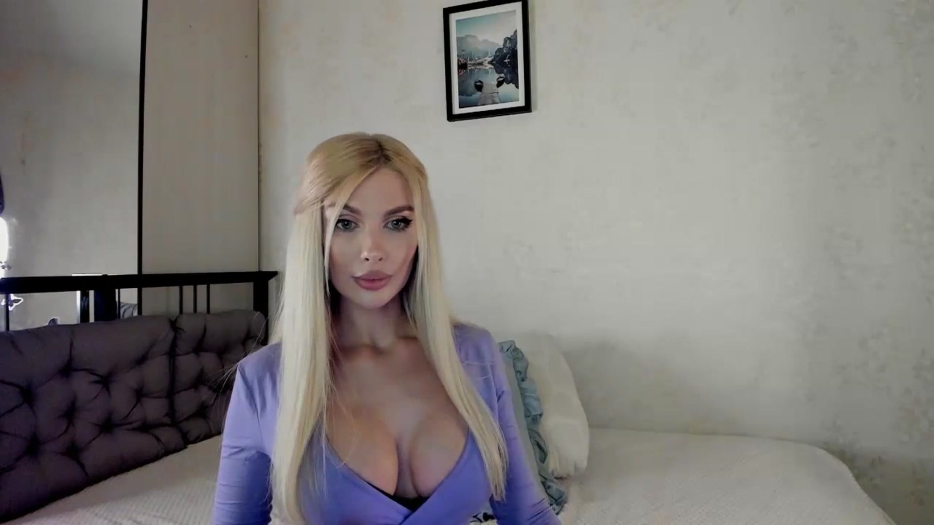 Gallery image thumbnail from KatyLi's myfreecams stream on, 09/28/2023, 23:30 image 4 of 20