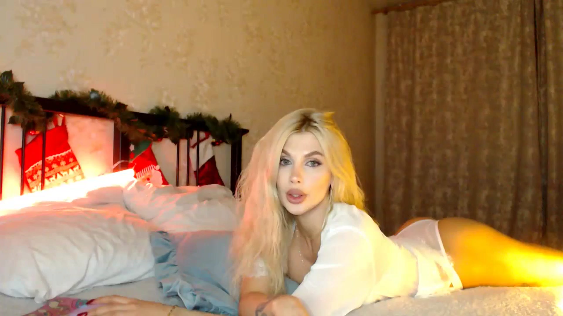 Gallery image thumbnail from KatyLi's myfreecams stream on, 12/12/2023, 22:11 image 1 of 20