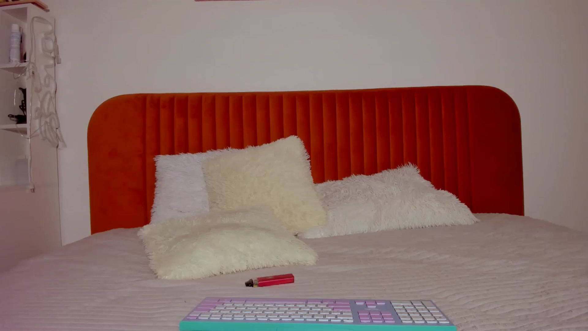 Gallery image thumbnail from KatyLi's myfreecams stream on, 10/14/2024, 22:26 image 5 of 20