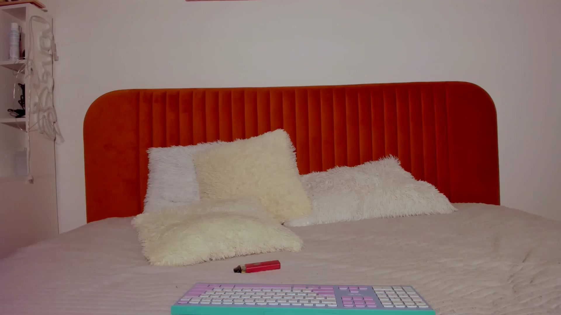 Gallery image thumbnail from KatyLi's myfreecams stream on, 10/14/2024, 22:26 image 6 of 20