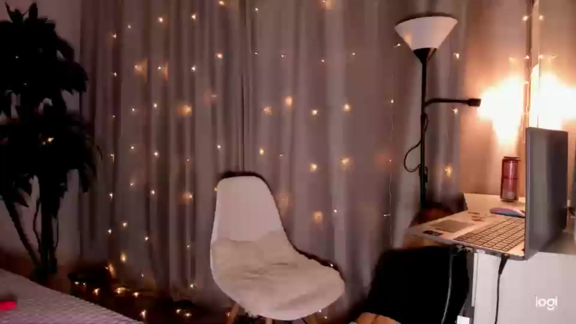 Gallery image thumbnail from KatyLi's myfreecams stream on, 12/08/2024, 21:22 image 20 of 20
