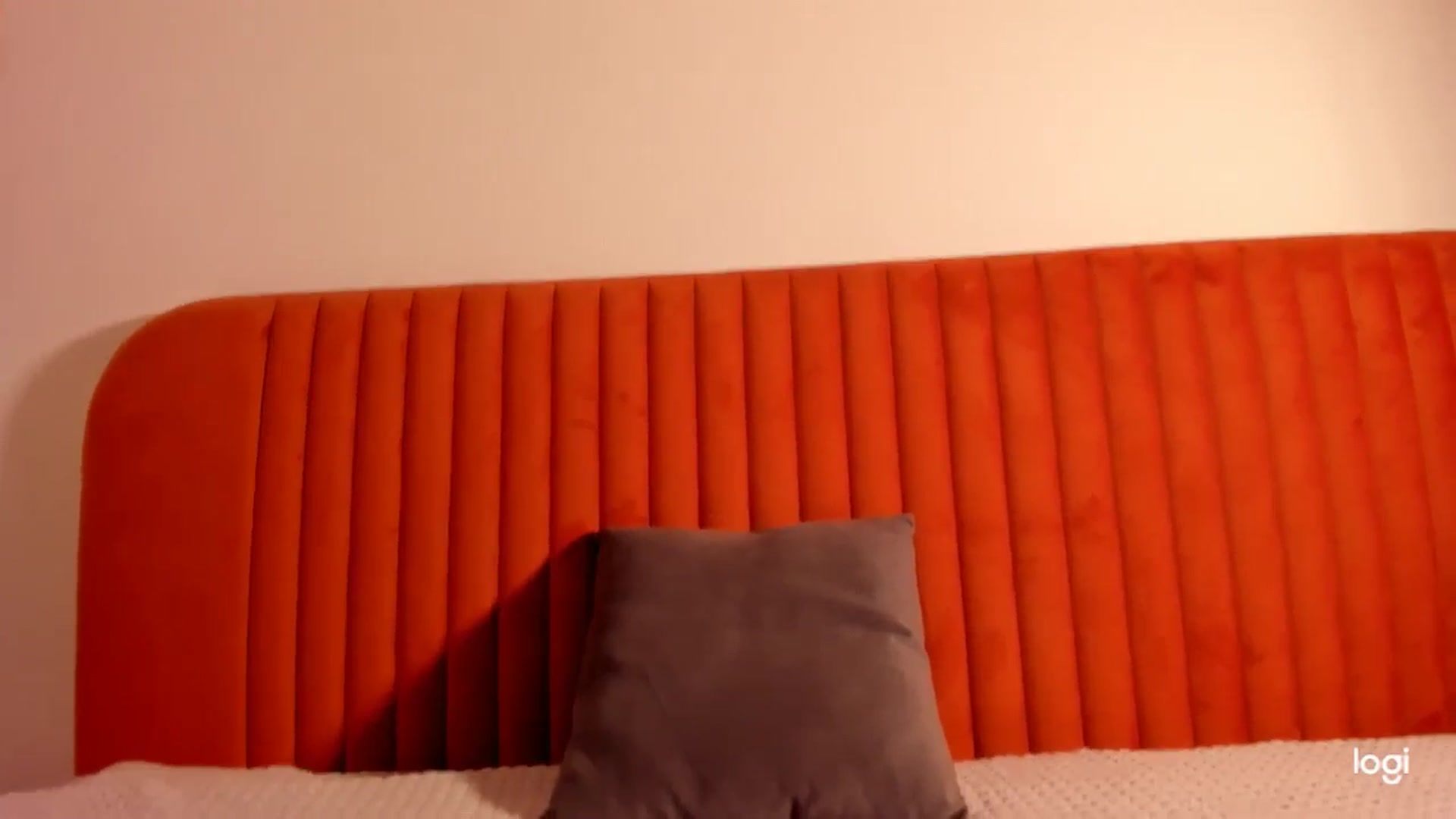 Gallery image thumbnail from KatyLi's myfreecams stream on, 12/25/2024, 22:08 image 9 of 20
