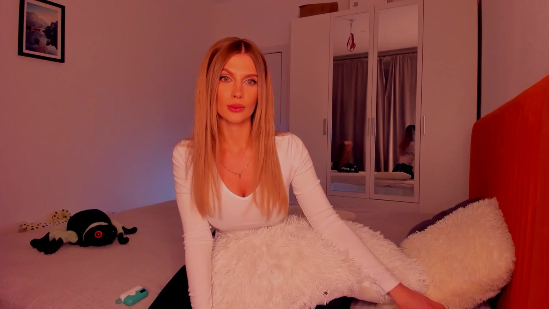 Gallery image thumbnail from KatyLi's myfreecams stream on, 02/06/2025, 19:27 image 5 of 20