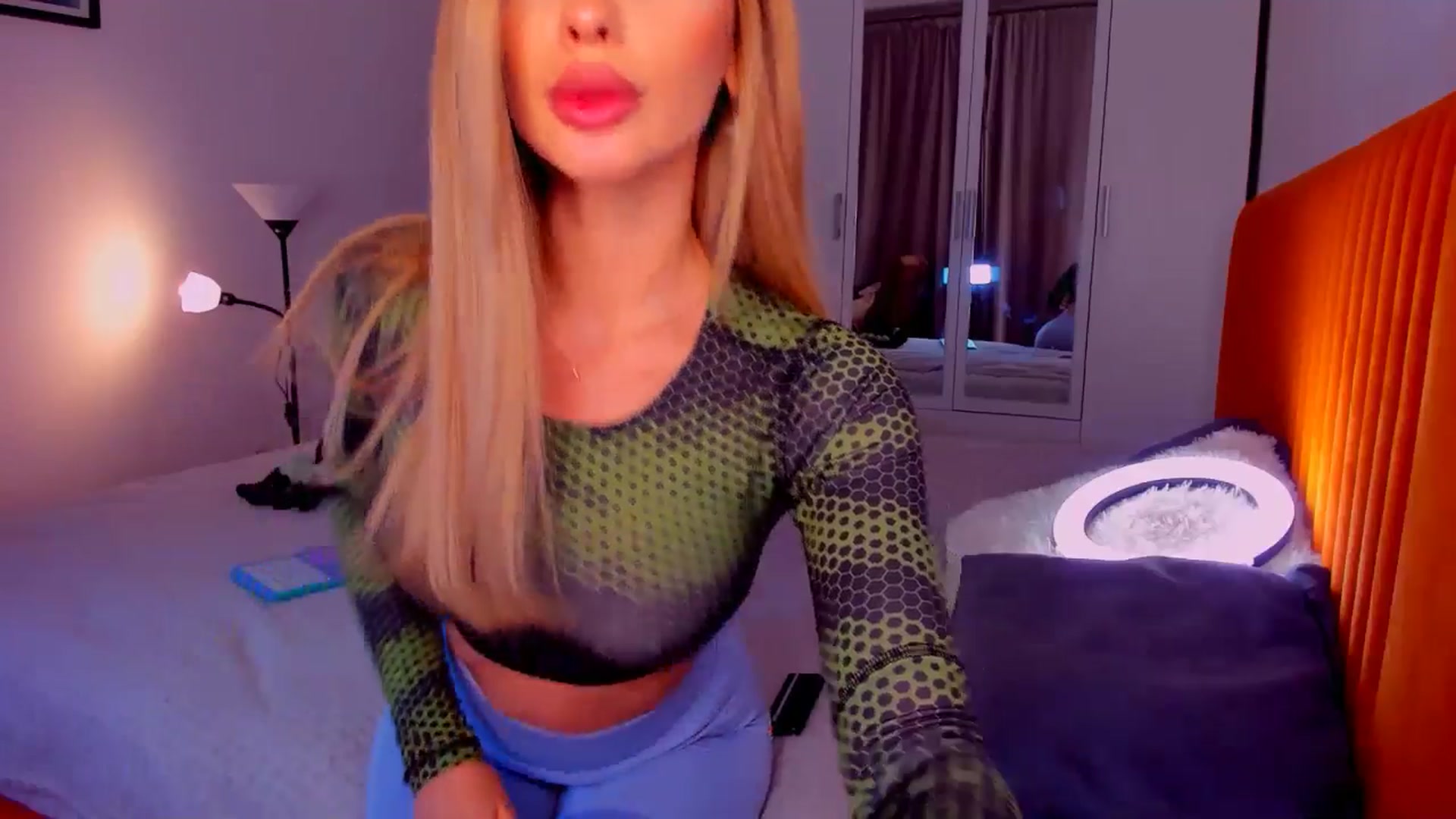 Gallery image thumbnail from KatyLi's myfreecams stream on, 02/08/2025, 21:13 image 2 of 20