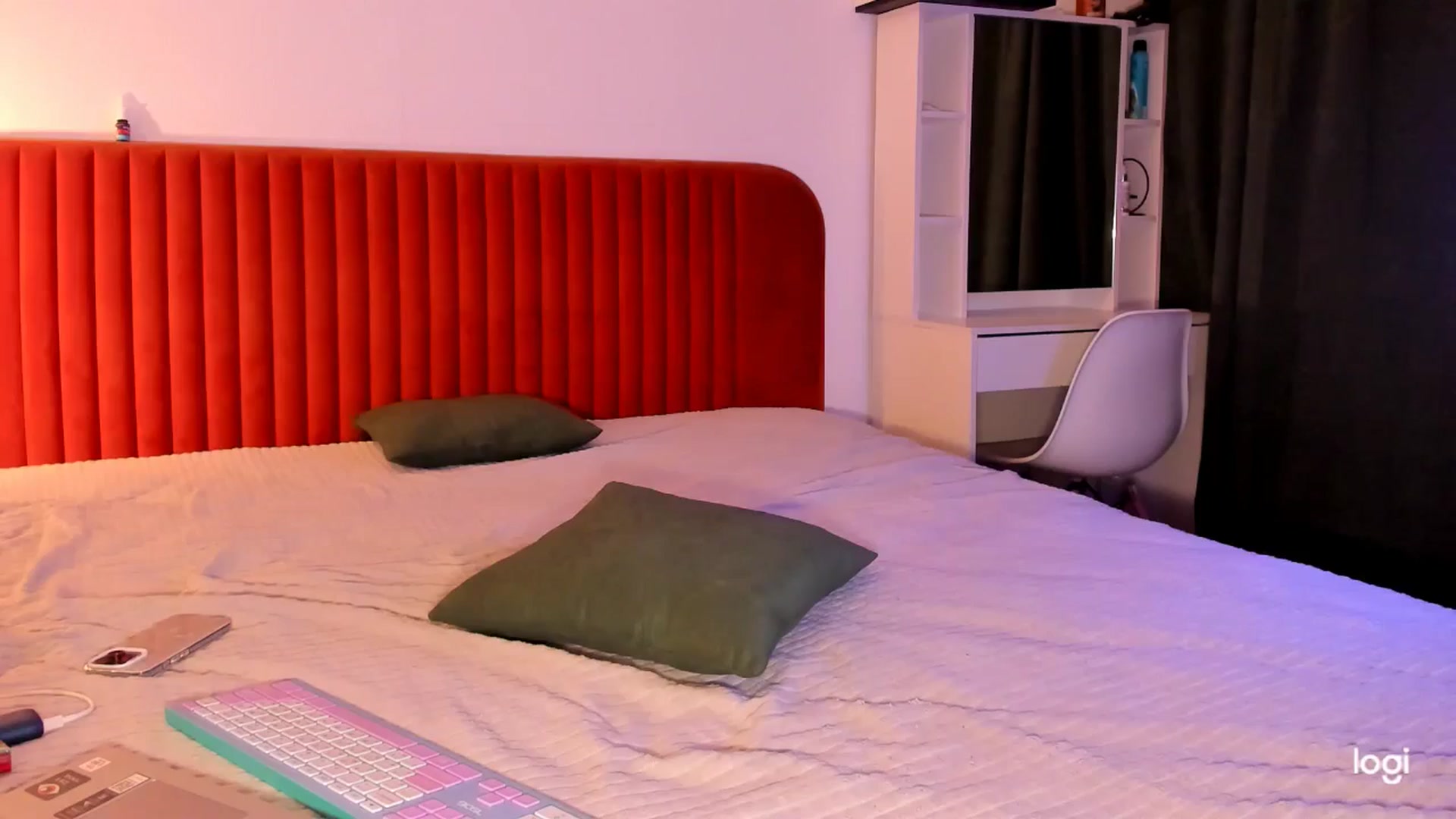 Gallery image thumbnail from KatyLi's myfreecams stream on, 08/17/2025, 22:12 image 8 of 20