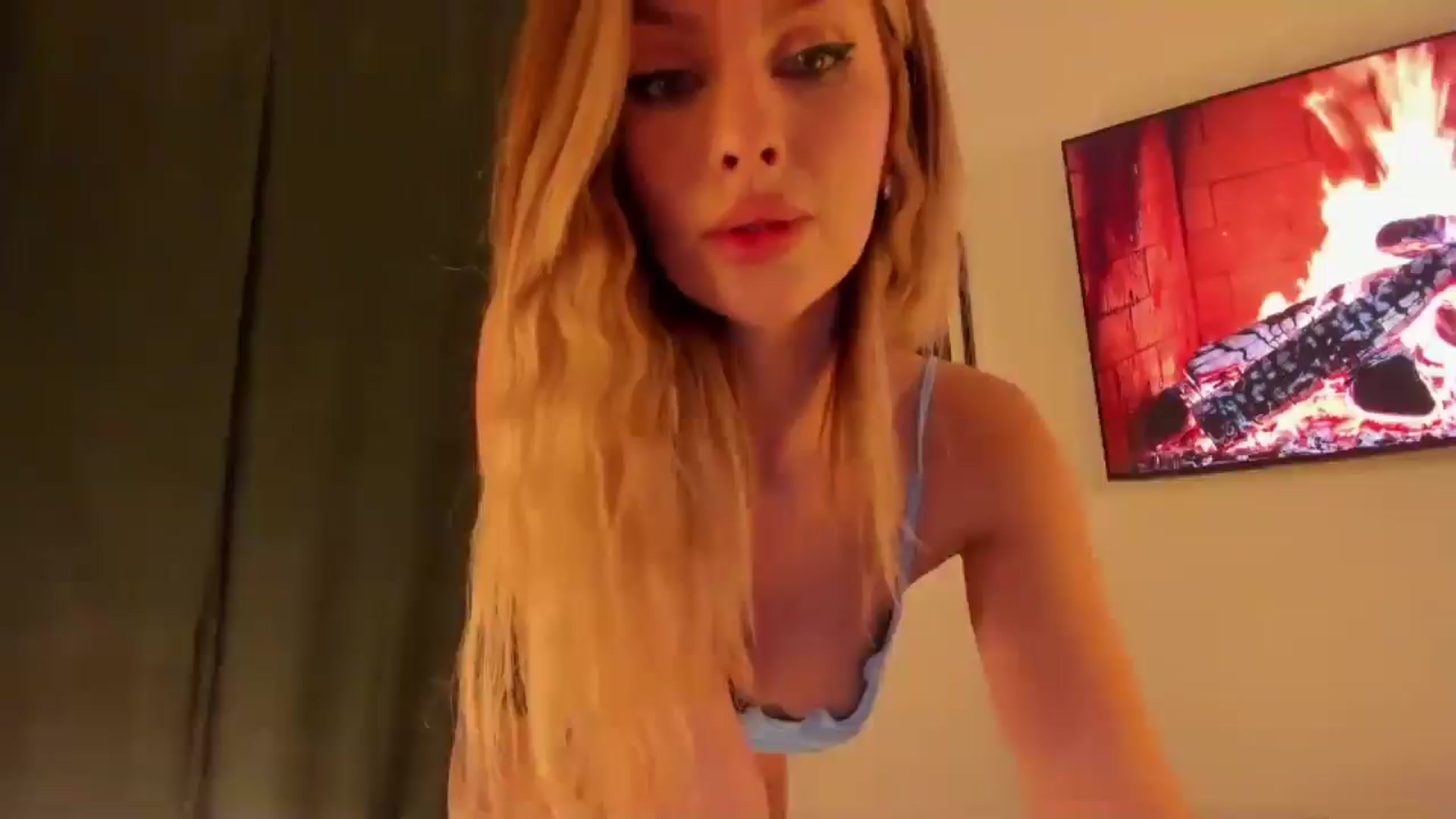 Gallery image thumbnail from KatyLi's myfreecams stream on, 10/12/2025, 20:55 image 3 of 20