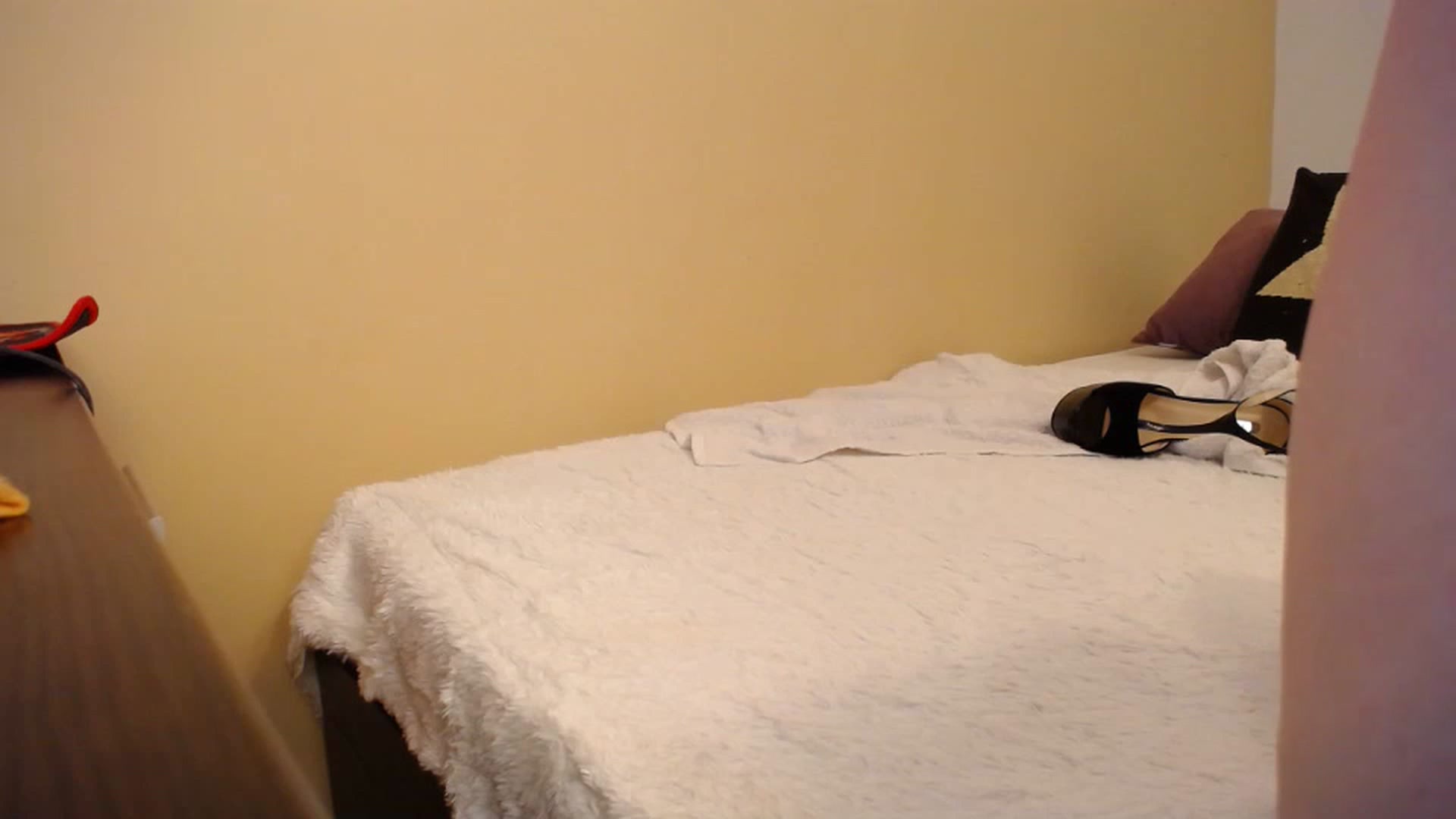 Gallery image thumbnail from Katy_KatyXX's myfreecams stream on, 04/01/2023, 02:41 image 8 of 20