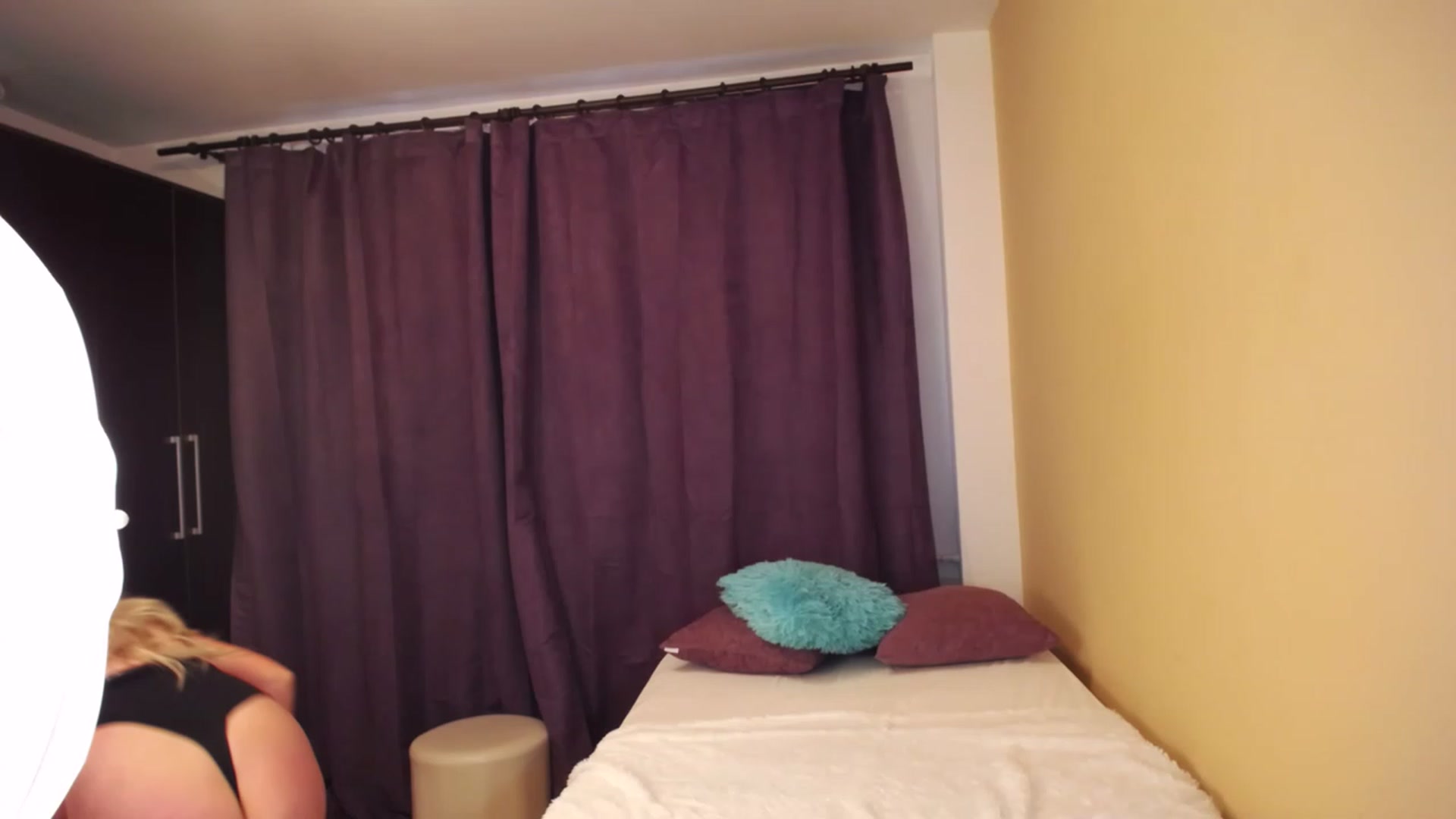 Gallery image thumbnail from Katy_KatyXX's myfreecams stream on, 05/15/2023, 04:36 image 19 of 20