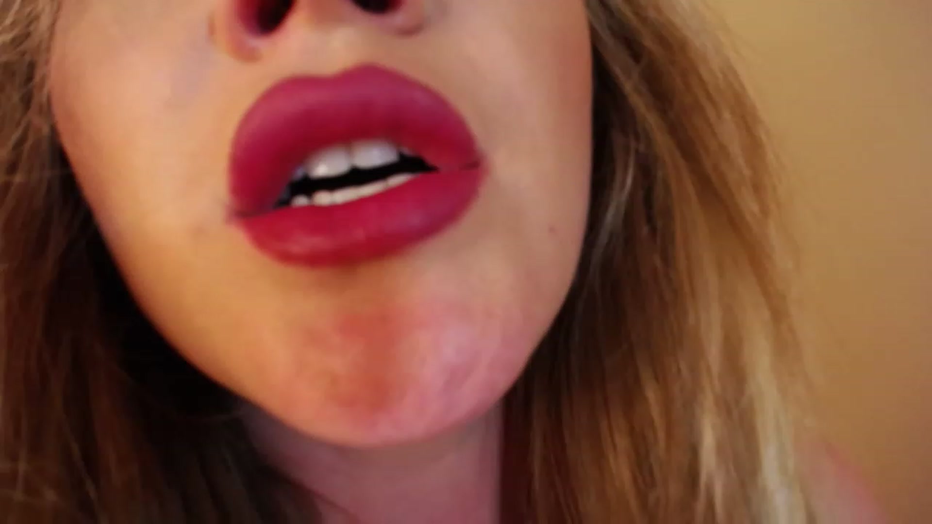 Gallery image thumbnail from Katy_KatyXX's myfreecams stream on, 05/15/2023, 06:01 image 2 of 20