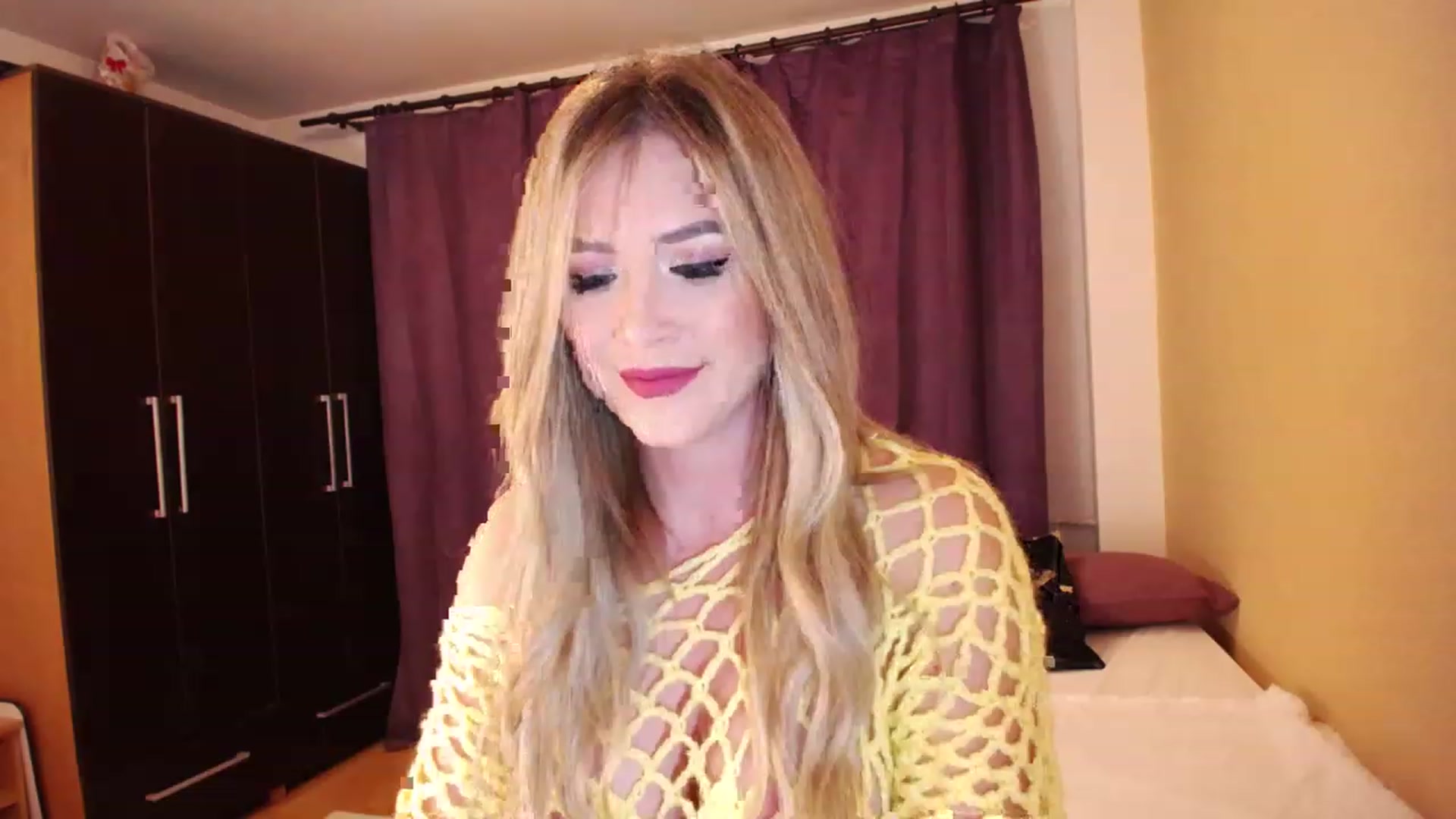 Gallery image thumbnail from Katy_KatyXX's myfreecams stream on, 05/19/2023, 01:29 image 11 of 20