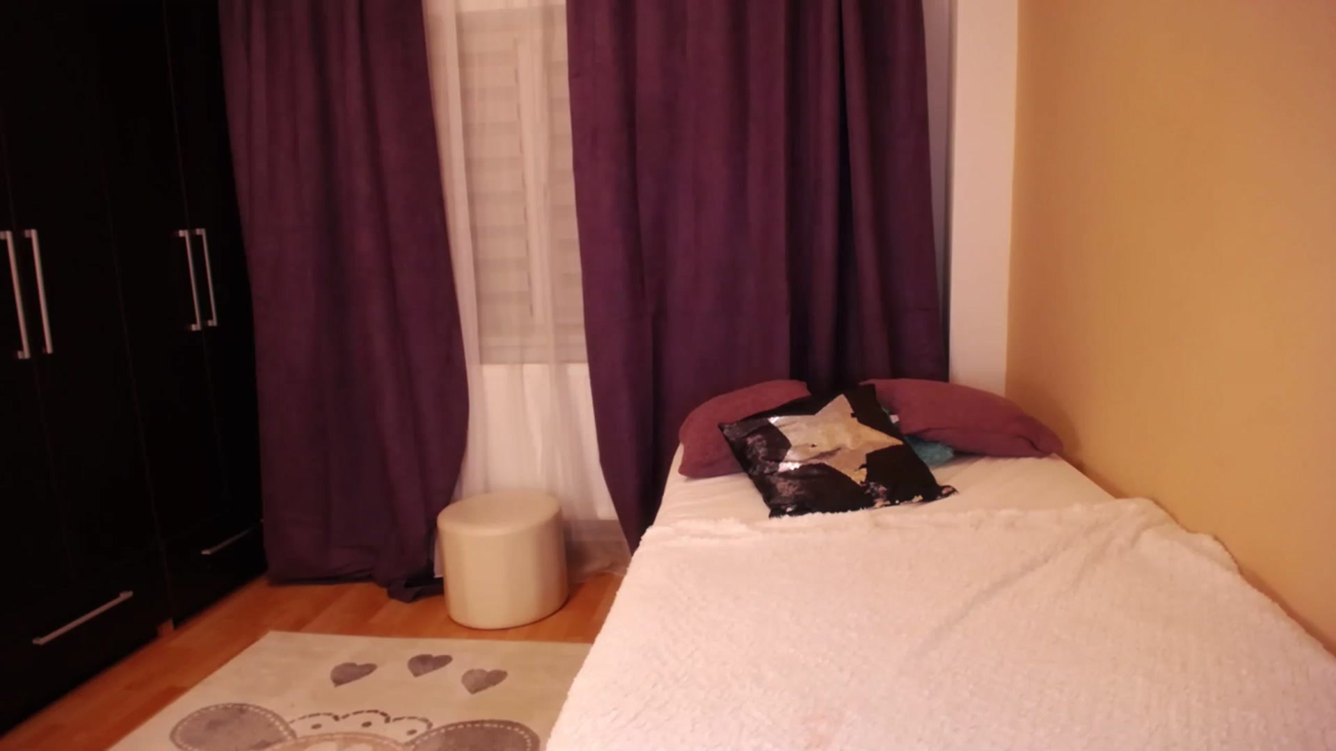 Gallery image thumbnail from Katy_KatyXX's myfreecams stream on, 05/22/2023, 02:45 image 12 of 20