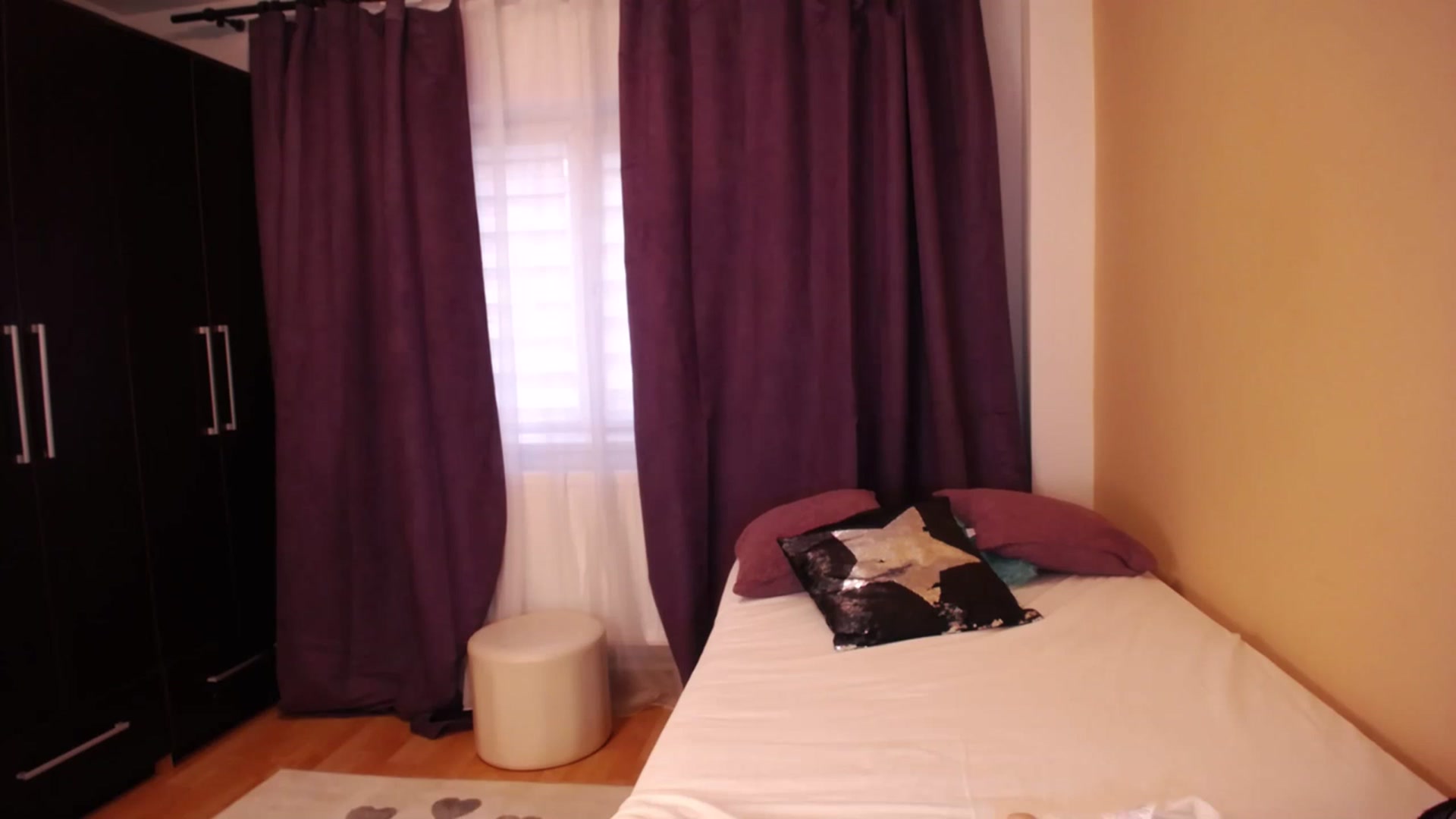 Gallery image thumbnail from Katy_KatyXX's myfreecams stream on, 05/22/2023, 03:58 image 1 of 20