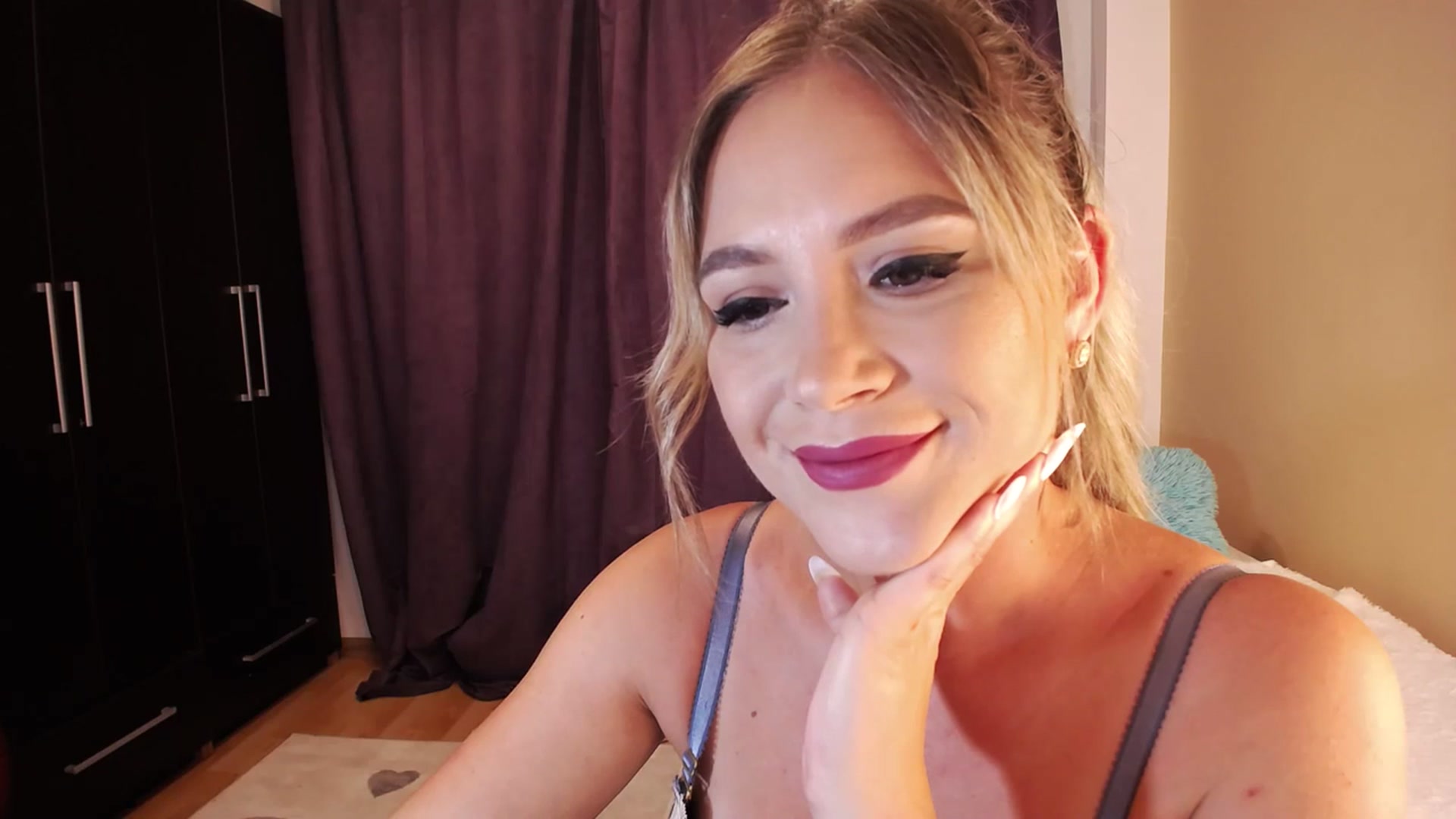 Gallery image thumbnail from Katy_KatyXX's myfreecams stream on, 07/05/2023, 02:49 image 20 of 20