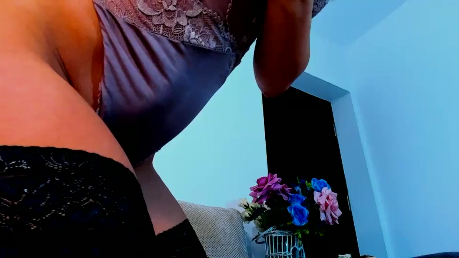 Gallery image thumbnail from Katy_KatyXX's myfreecams stream on, 08/26/2024, 01:53 image 2 of 20