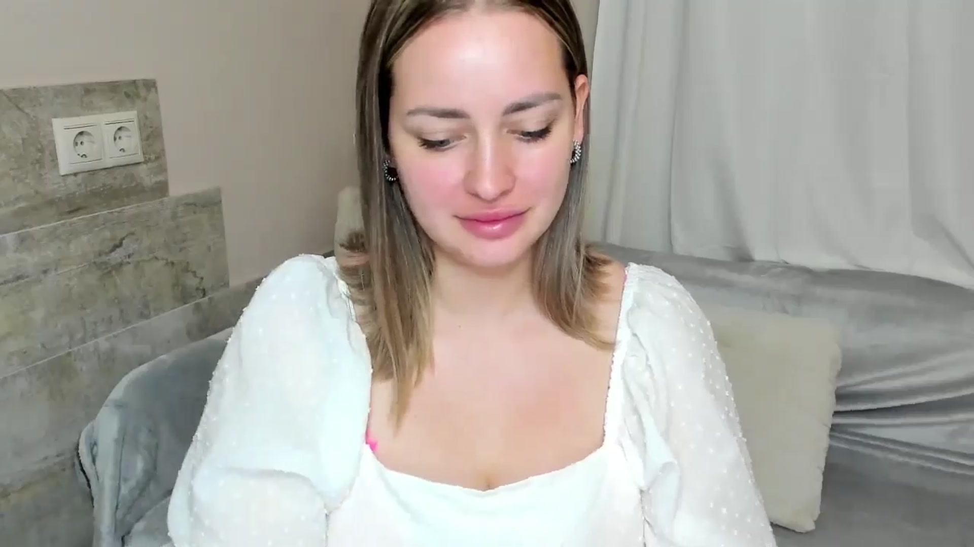 Gallery image thumbnail from Katy__Berry's myfreecams stream on, 11/02/2024, 14:45 image 18 of 20