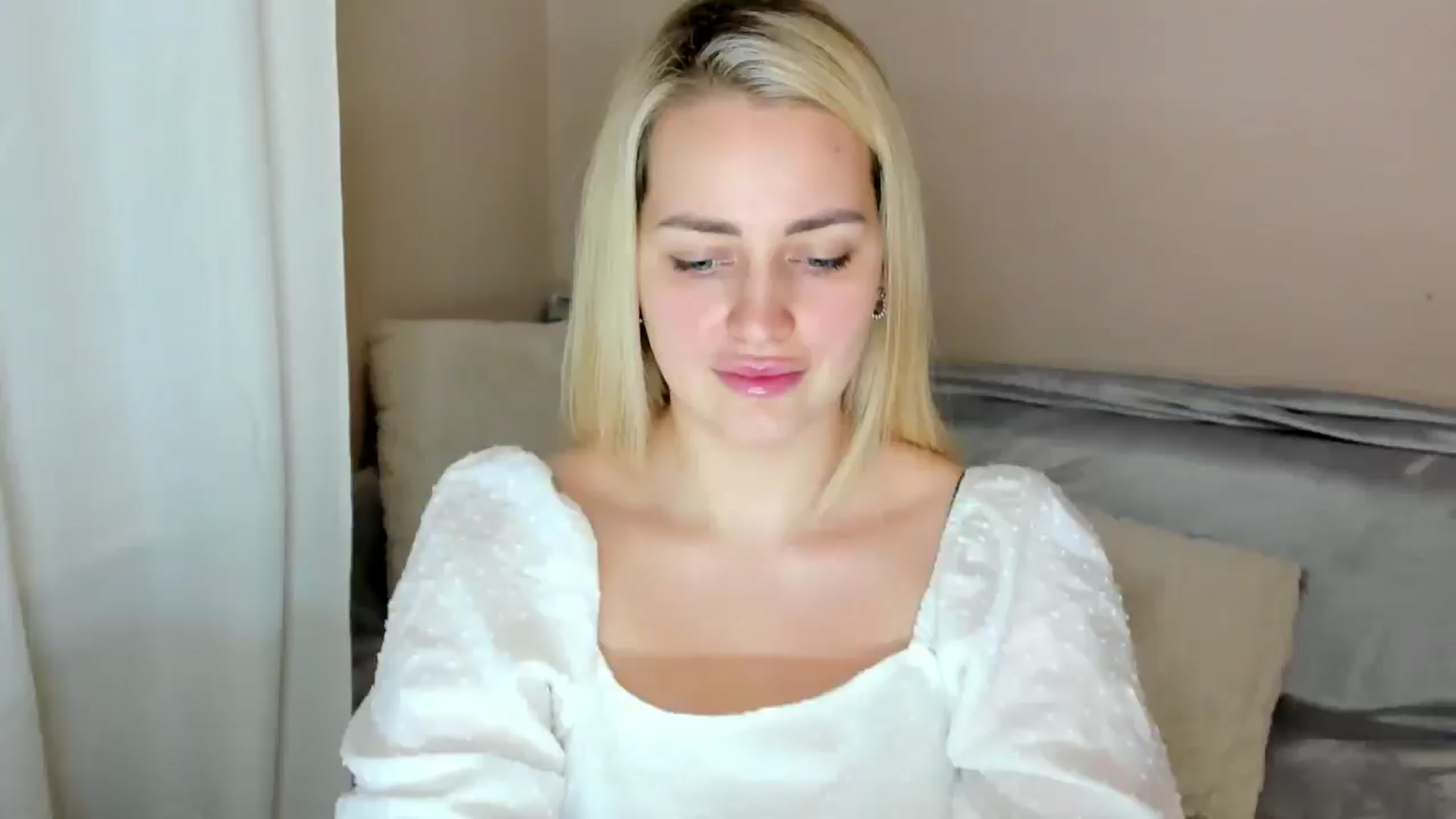 Gallery image thumbnail from Katy__Berry's myfreecams stream on, 01/30/2025, 15:57 image 1 of 20