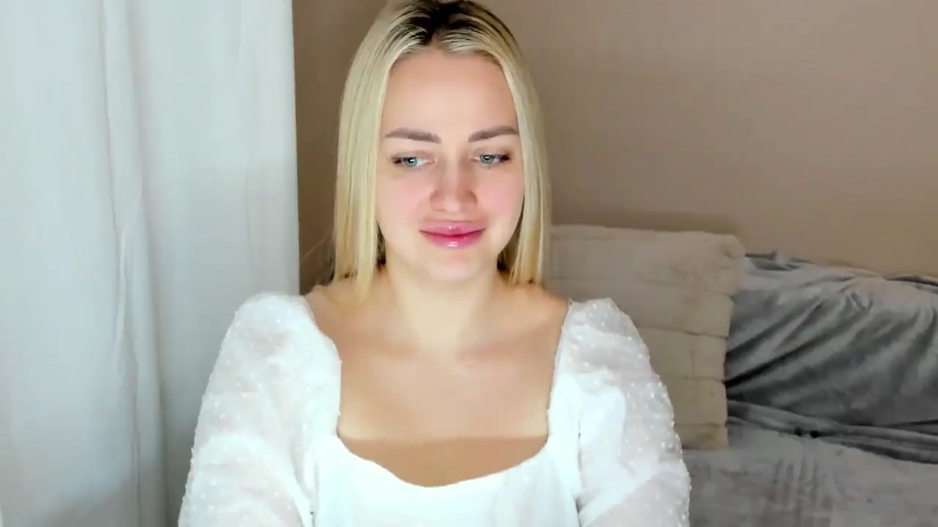 Gallery image thumbnail from Katy__Berry's myfreecams stream on, 02/02/2025, 13:20 image 5 of 20