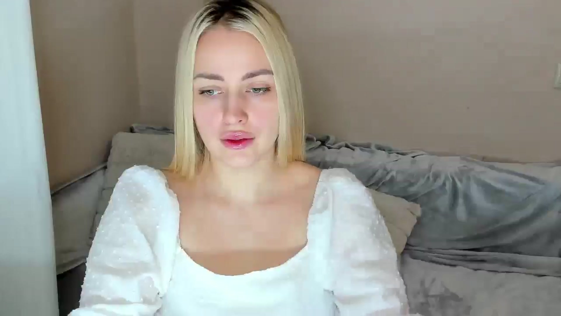 Gallery image thumbnail from Katy__Berry's myfreecams stream on, 02/02/2025, 14:56 image 17 of 20