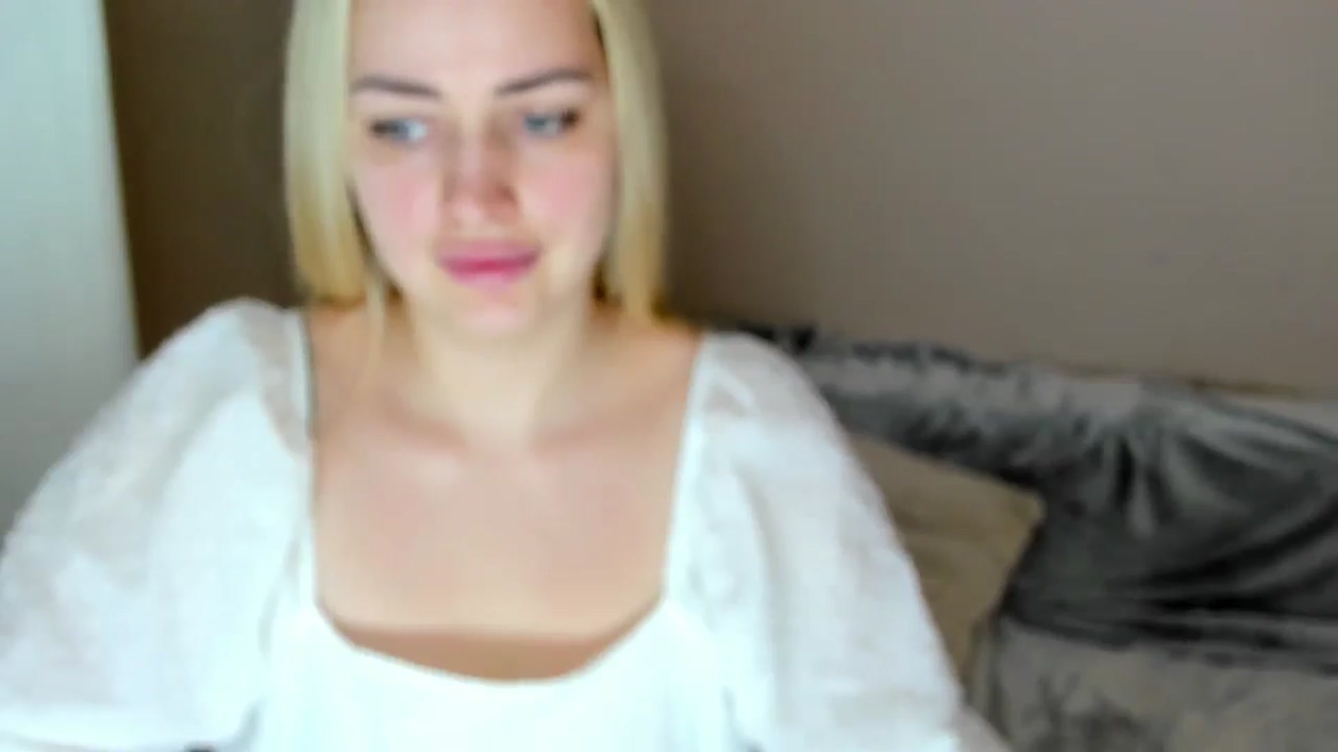 Gallery image thumbnail from Katy__Berry's myfreecams stream on, 02/02/2025, 14:56 image 9 of 20