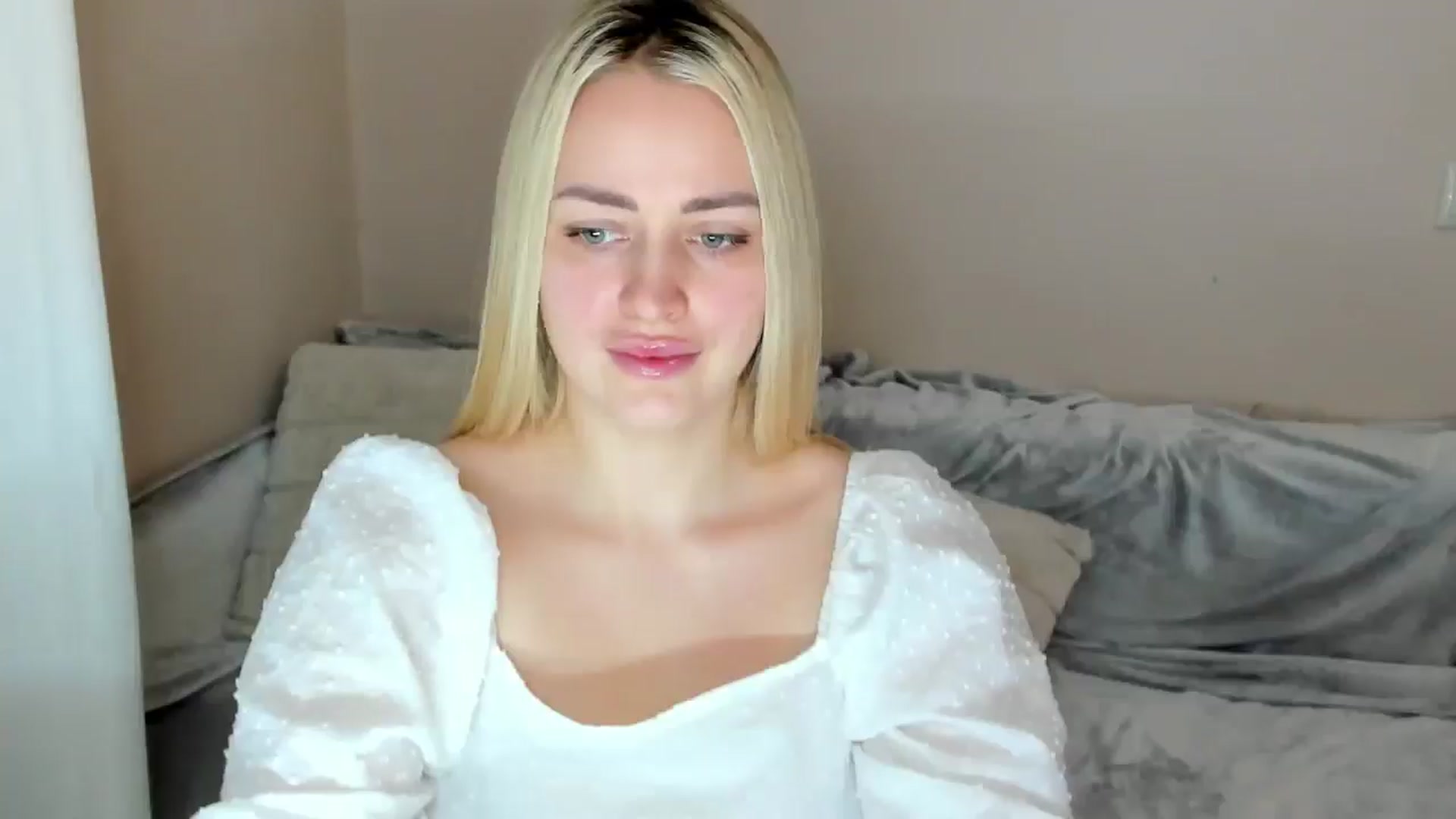 Gallery image thumbnail from Katy__Berry's myfreecams stream on, 02/02/2025, 14:56 image 19 of 20