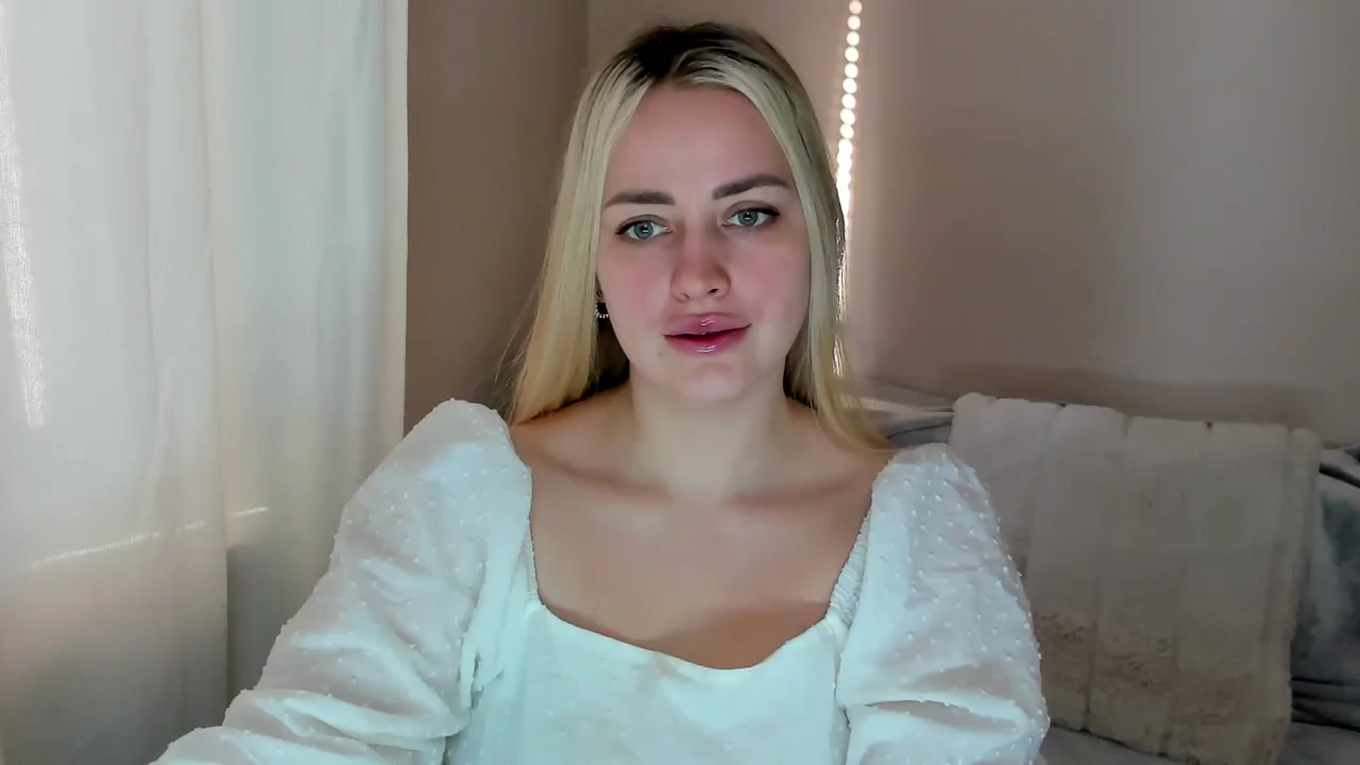 Gallery image thumbnail from Katy__Berry's myfreecams stream on, 02/09/2025, 12:49 image 20 of 20