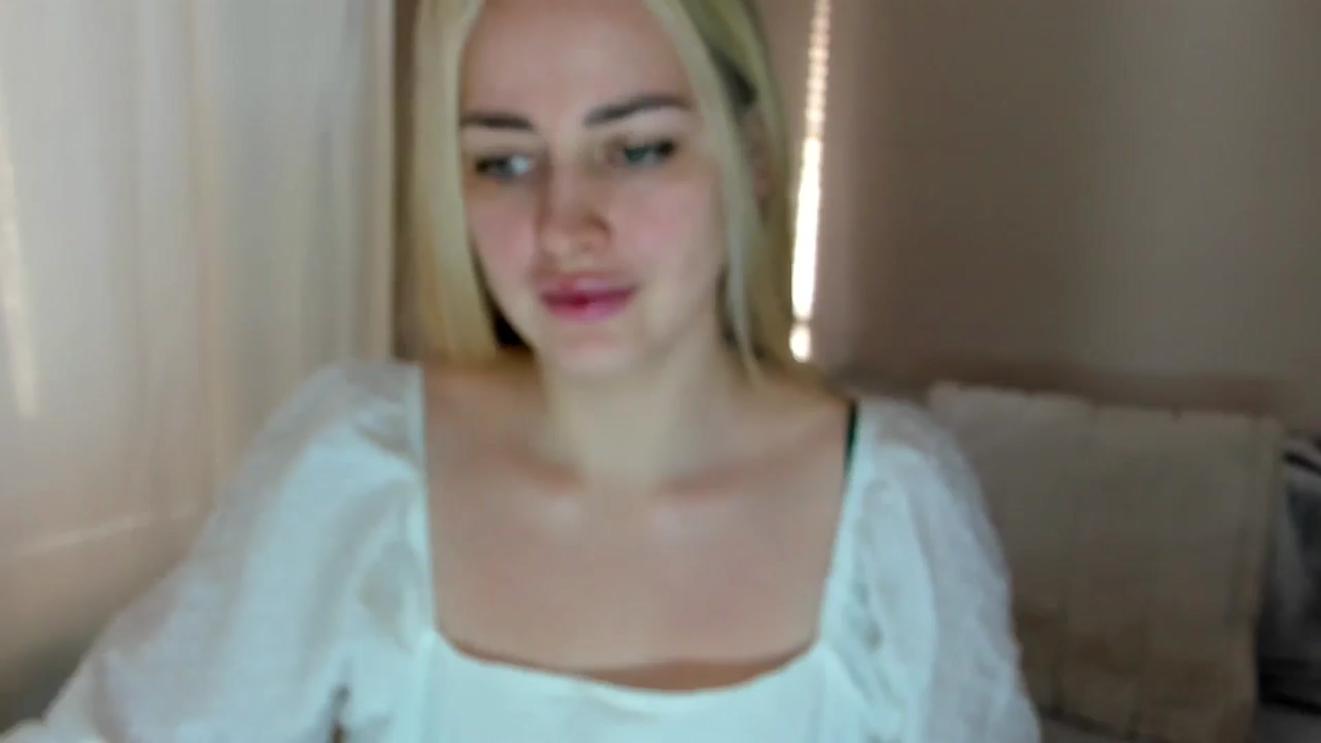 Gallery image thumbnail from Katy__Berry's myfreecams stream on, 02/09/2025, 12:49 image 18 of 20