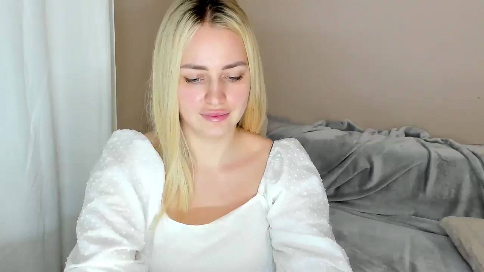 Gallery image thumbnail from Katy__Berry's myfreecams stream on, 02/09/2025, 16:10 image 19 of 20