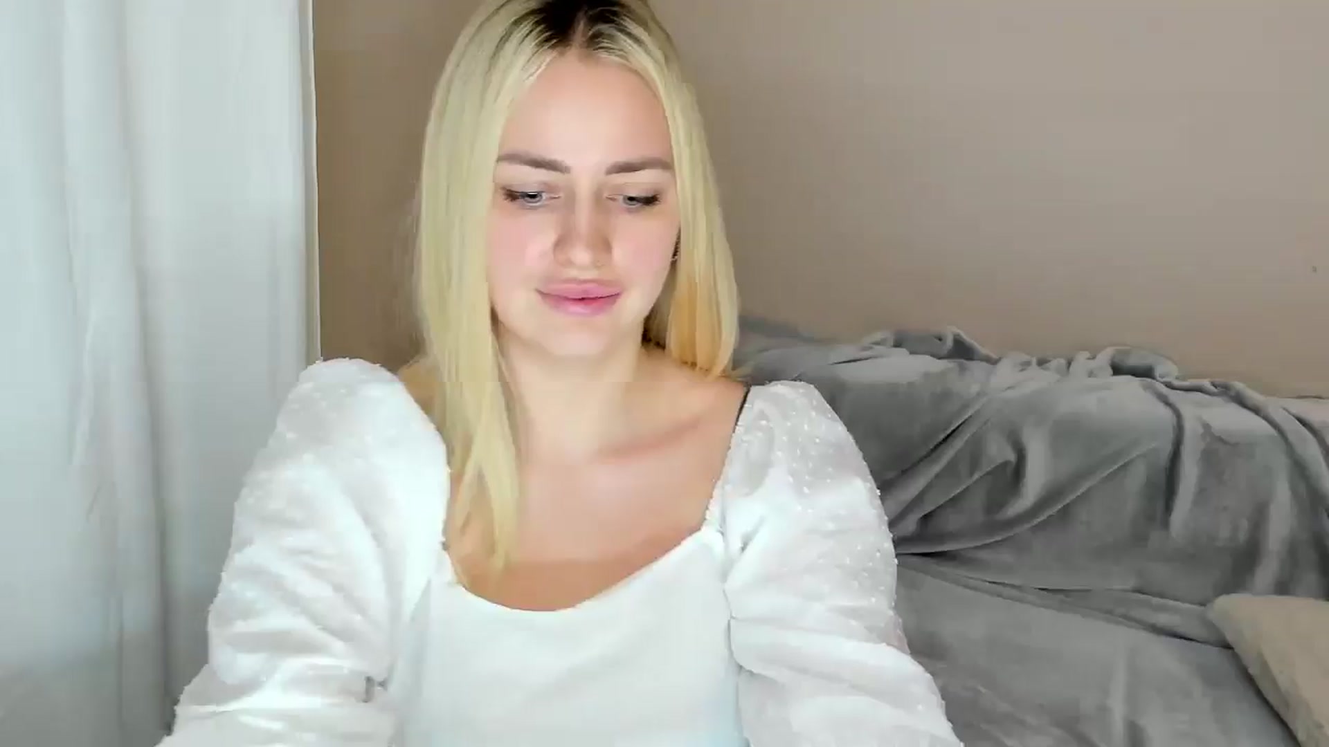 Gallery image thumbnail from Katy__Berry's myfreecams stream on, 02/09/2025, 16:10 image 20 of 20