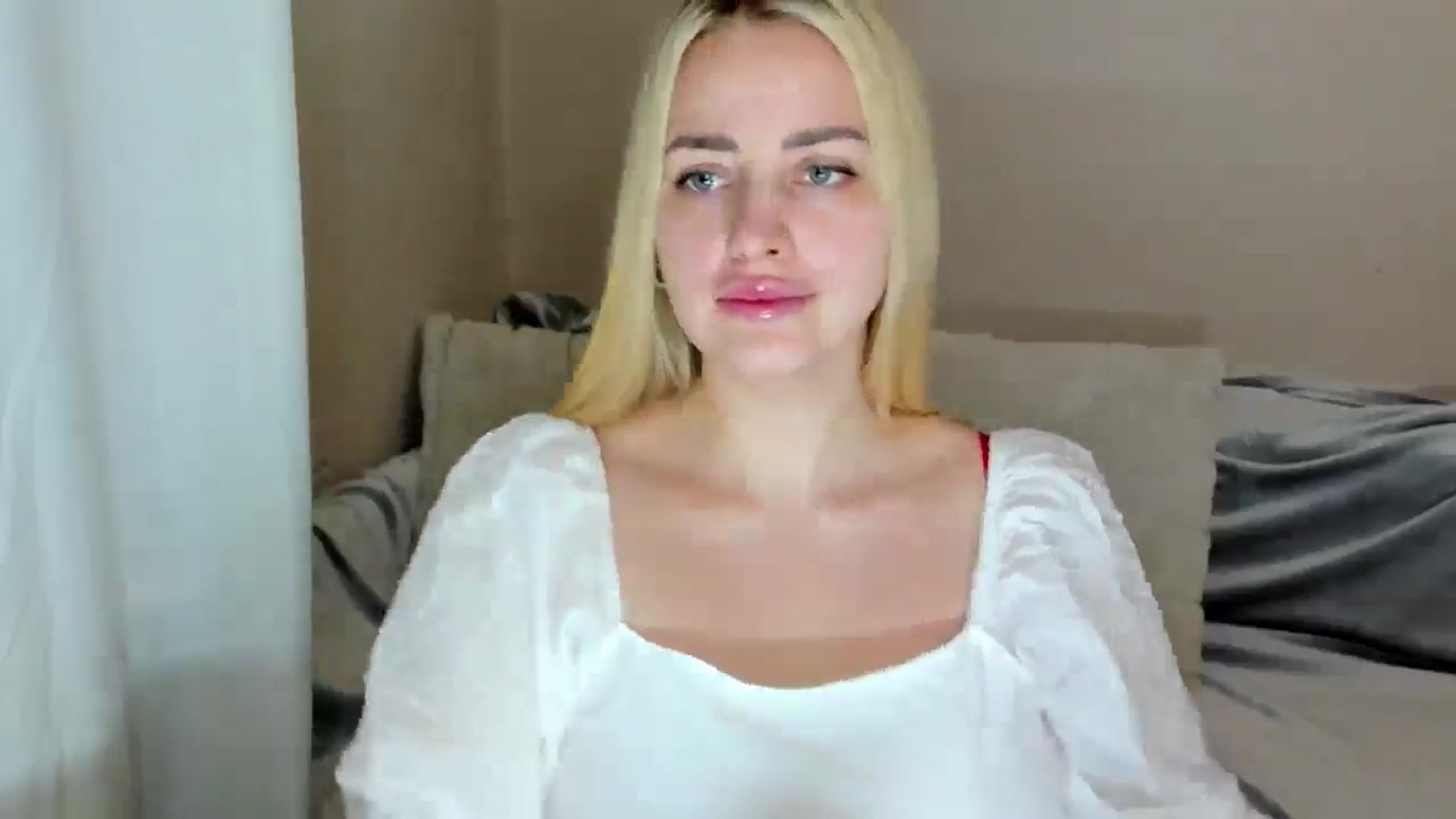Gallery image thumbnail from Katy__Berry's myfreecams stream on, 02/23/2025, 15:36 image 19 of 20