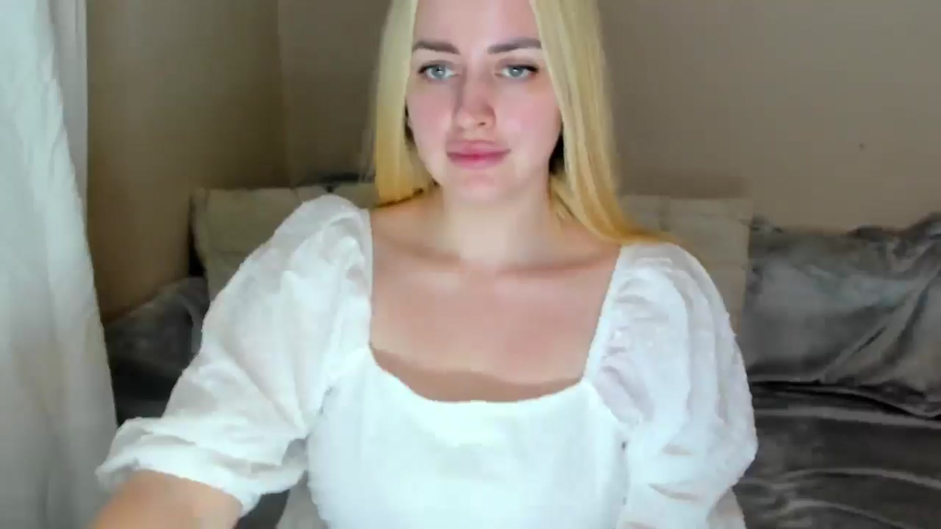 Gallery image thumbnail from Katy__Berry's myfreecams stream on, 03/16/2025, 16:53 image 18 of 20