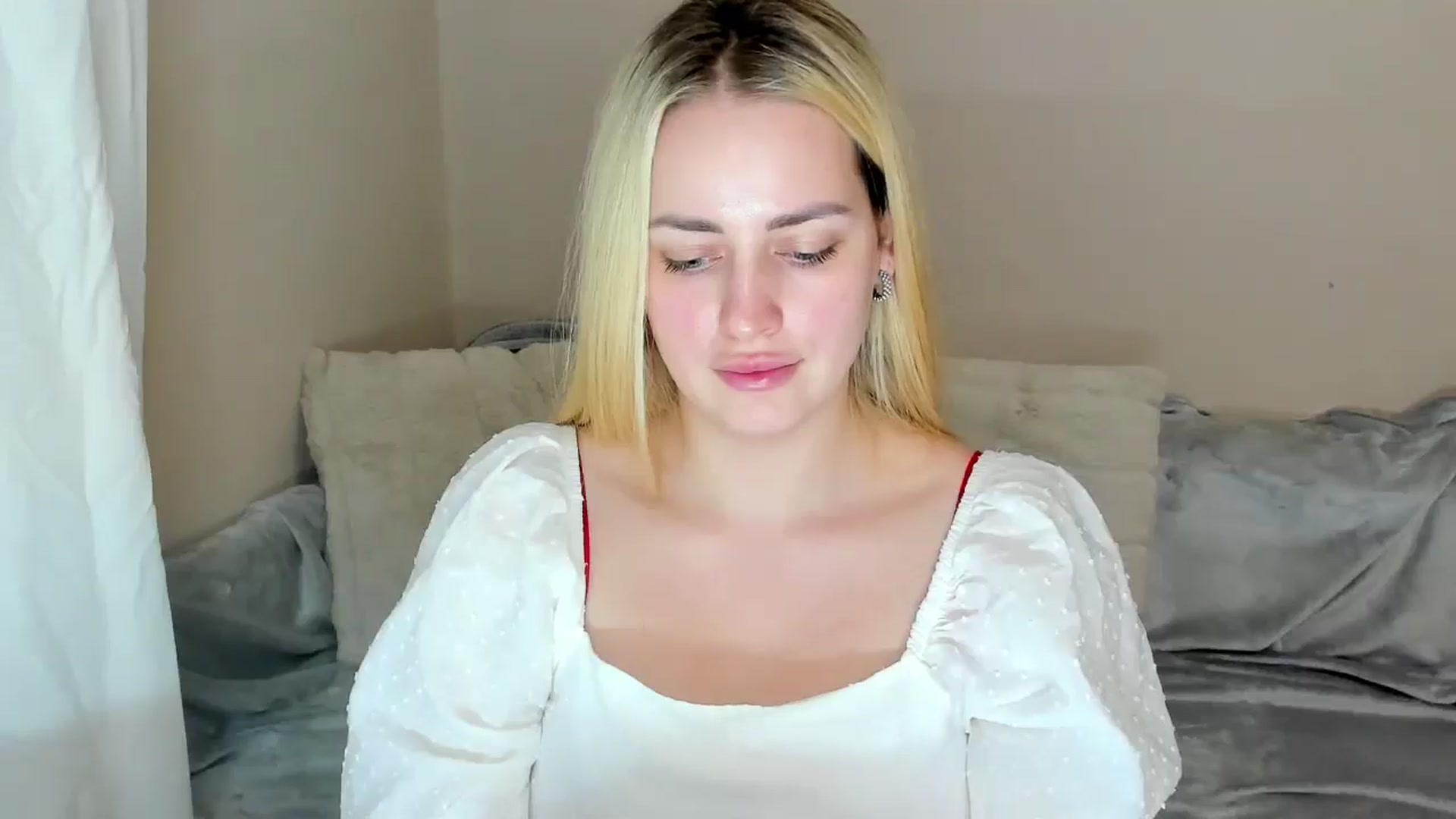 Gallery image thumbnail from Katy__Berry's myfreecams stream on, 03/16/2025, 16:53 image 20 of 20
