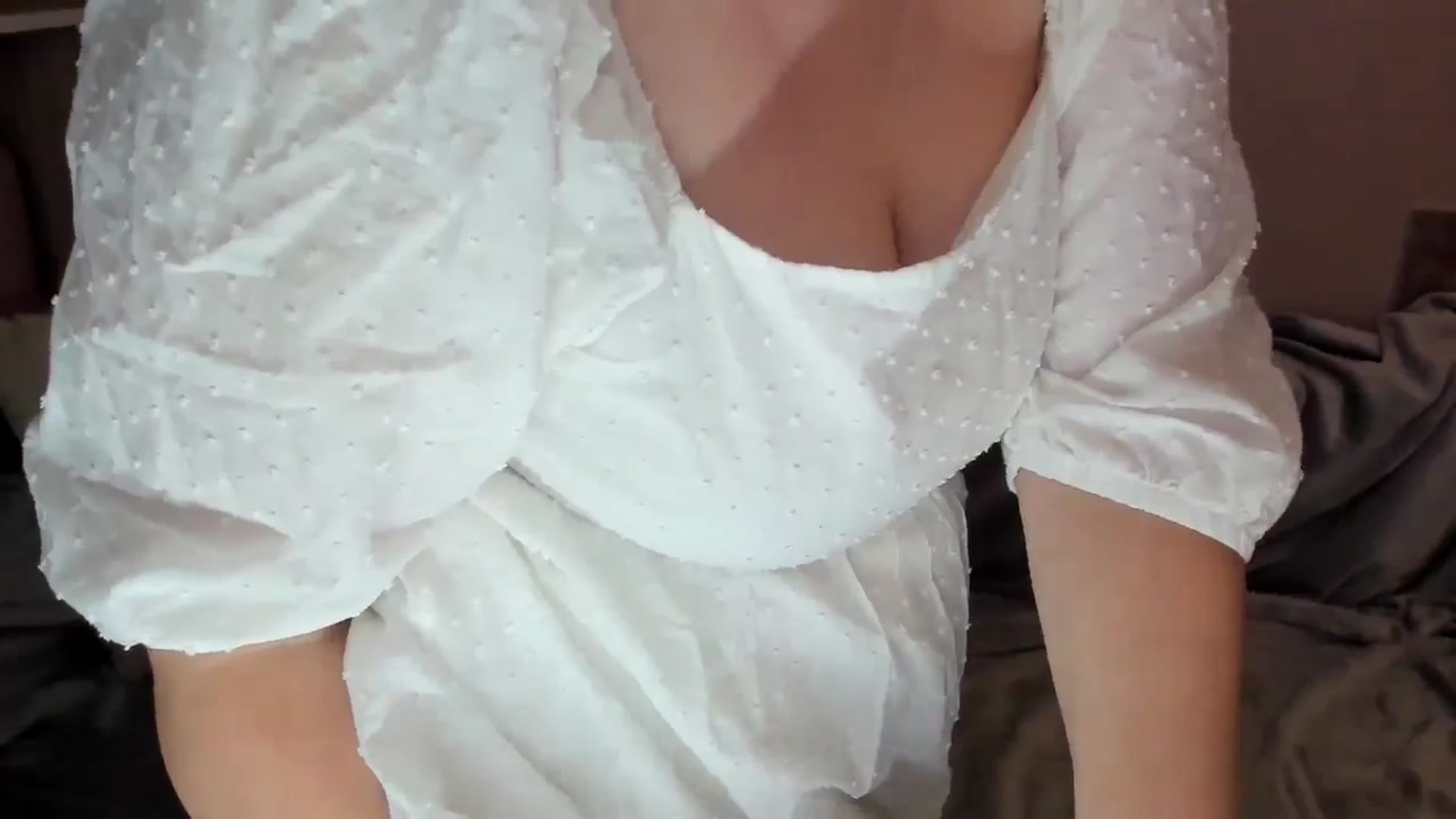 Gallery image thumbnail from Katy__Berry's myfreecams stream on, 05/15/2025, 14:07 image 15 of 20