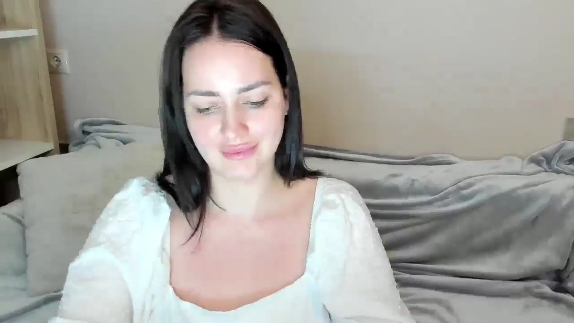 Gallery image thumbnail from Katy__Berry's myfreecams stream on, 05/31/2025, 16:12 image 16 of 20