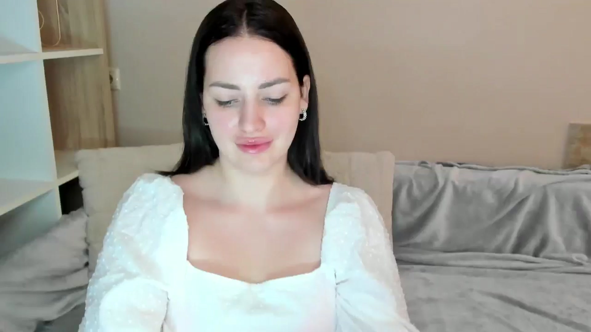 Gallery image thumbnail from Katy__Berry's myfreecams stream on, 06/01/2025, 13:24 image 18 of 20
