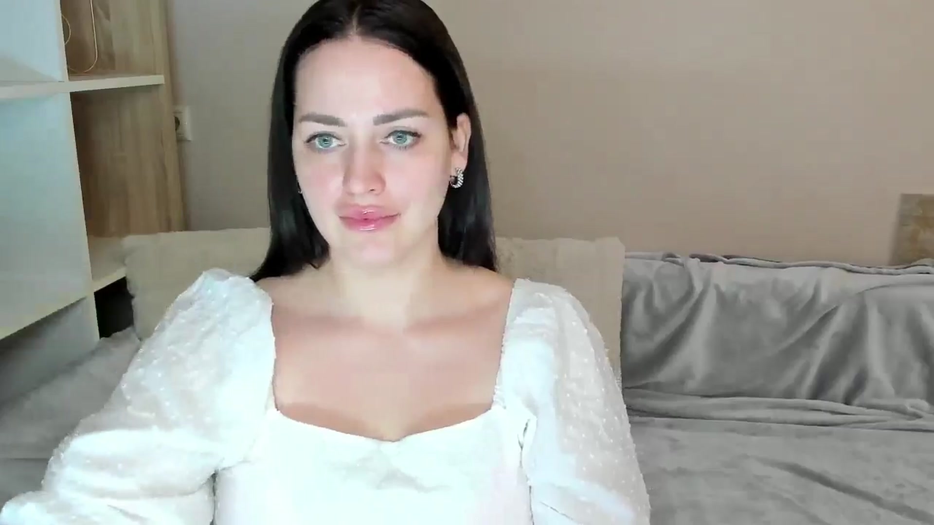 Gallery image thumbnail from Katy__Berry's myfreecams stream on, 06/01/2025, 13:24 image 7 of 20