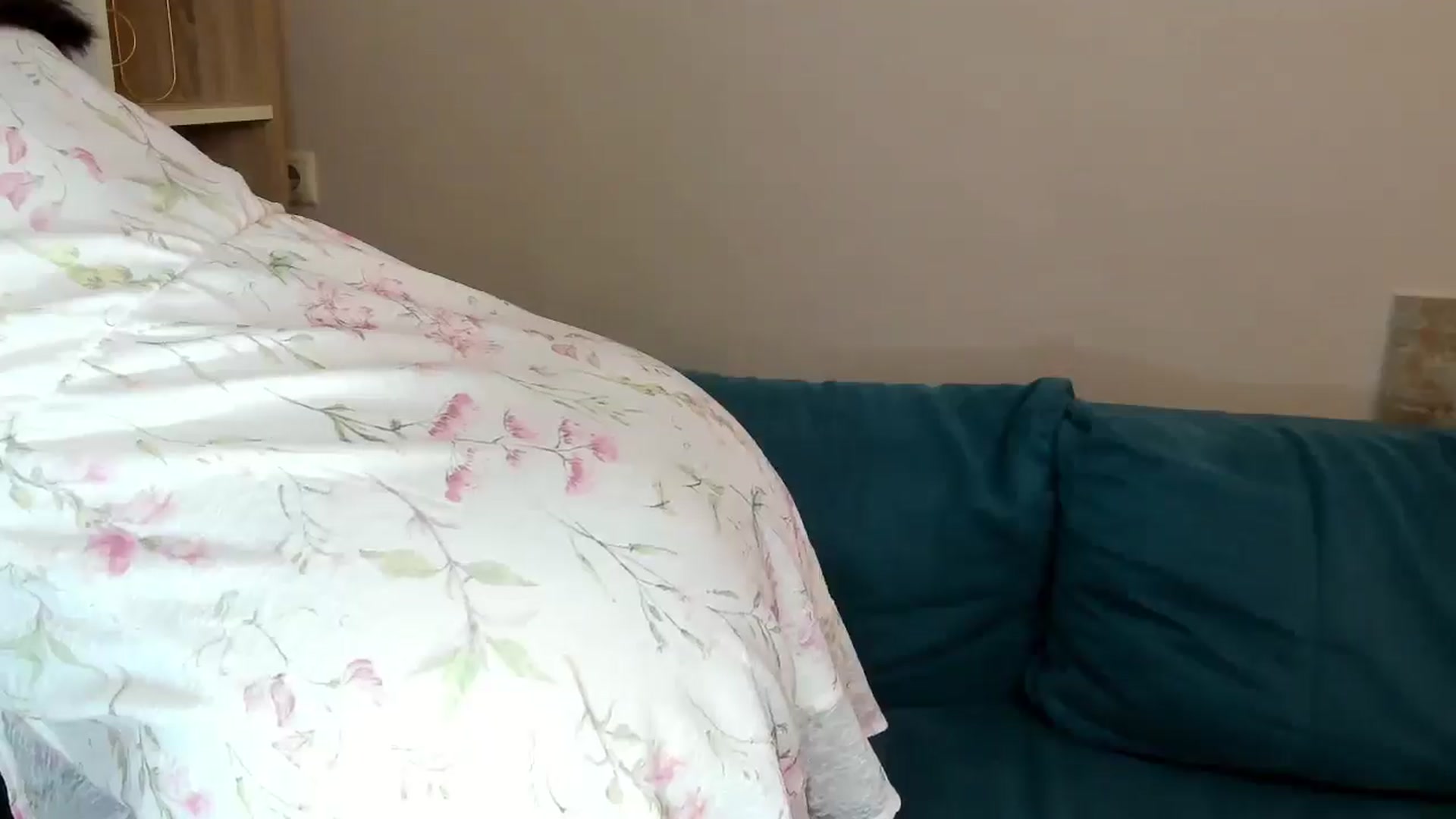Gallery image thumbnail from Katy__Berry's myfreecams stream on, 06/21/2025, 16:16 image 9 of 20