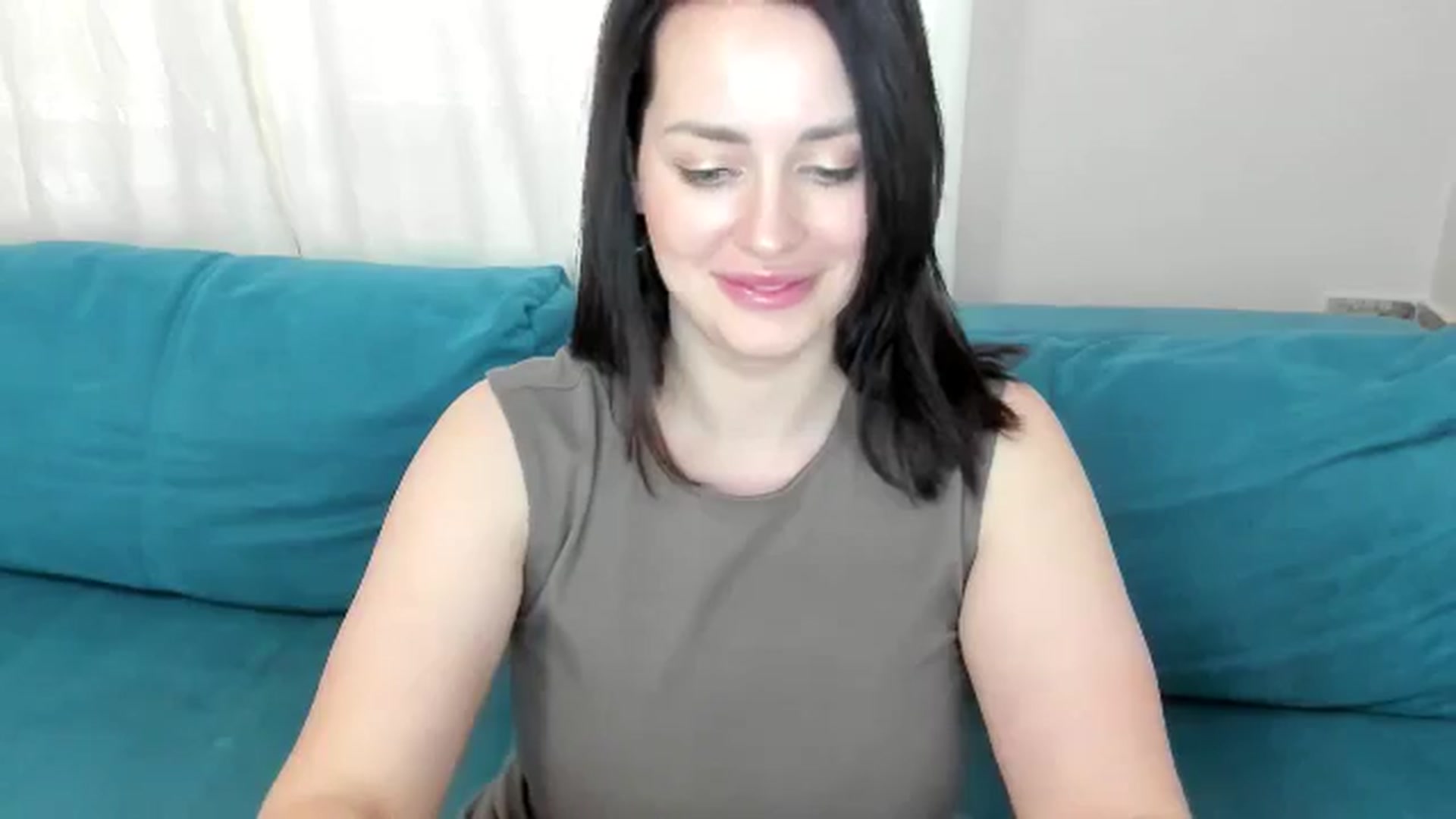 Gallery image thumbnail from Katy__Berry's myfreecams stream on, 07/18/2025, 15:07 image 19 of 20
