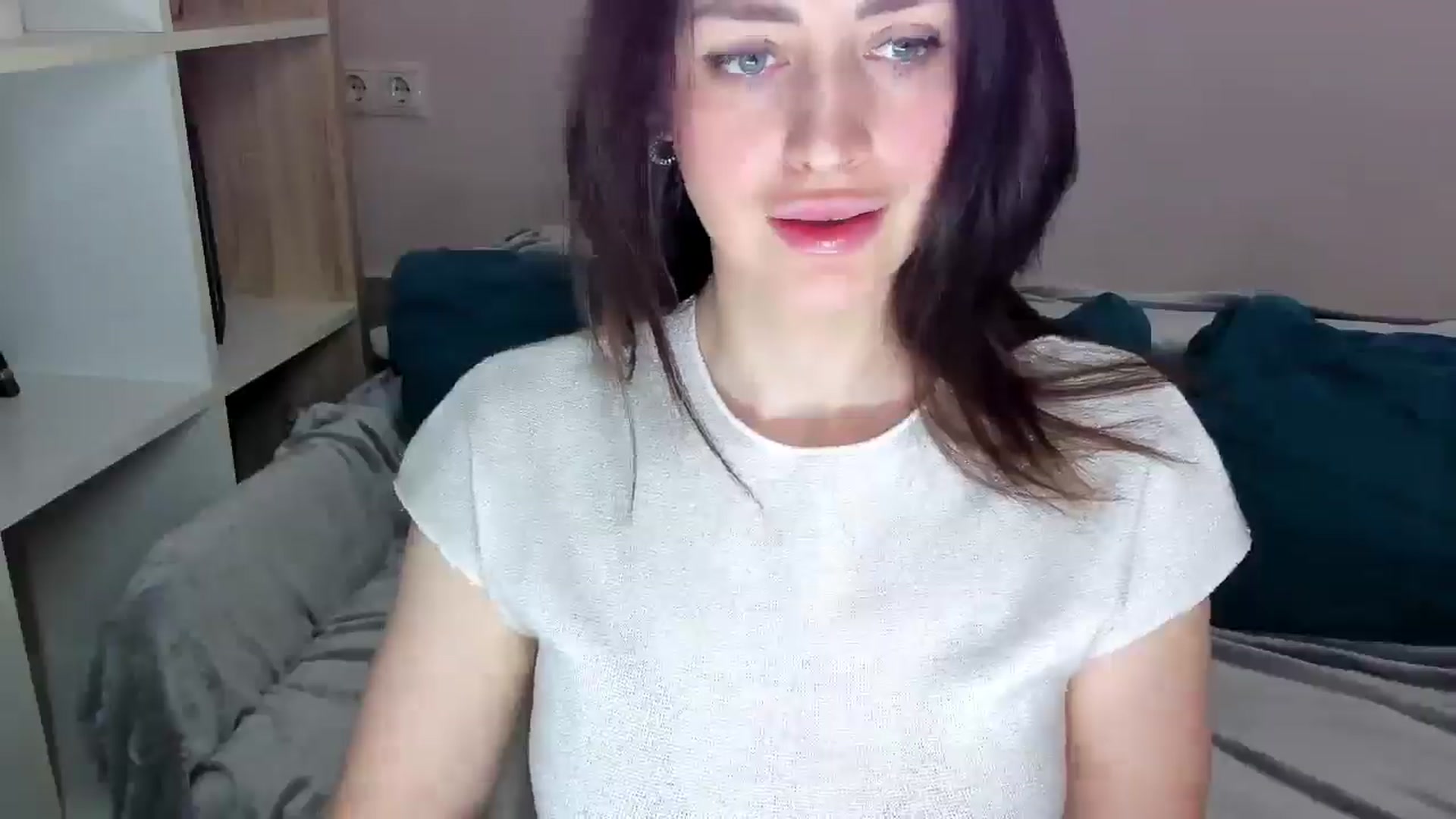 Gallery image thumbnail from Katy__Berry's myfreecams stream on, 12/20/2025, 11:54 image 9 of 20
