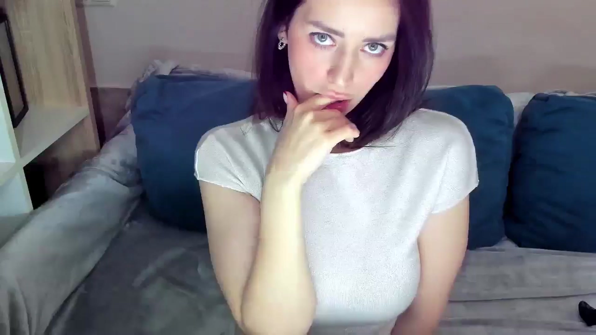 Gallery image thumbnail from Katy__Berry's myfreecams stream on, 12/25/2025, 13:35 image 12 of 20
